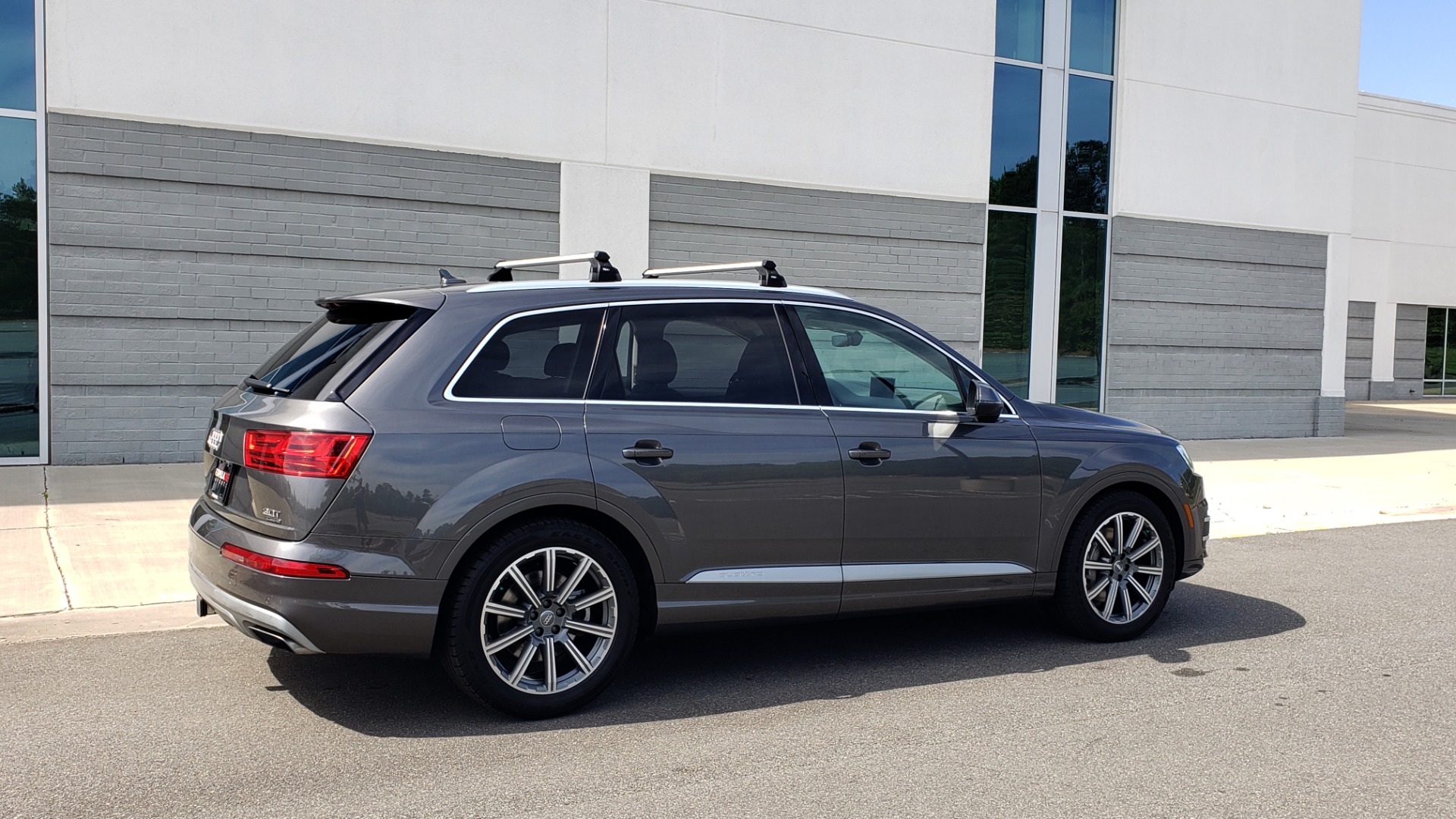 Used 2018 Audi Q7 PRESTIGE TIPTRONIC / NAV / SUNROOF / ADAPTIVE PKG / DRVR ASST / CLD WTHR / for sale Sold at Formula Imports in Charlotte NC 28227 9