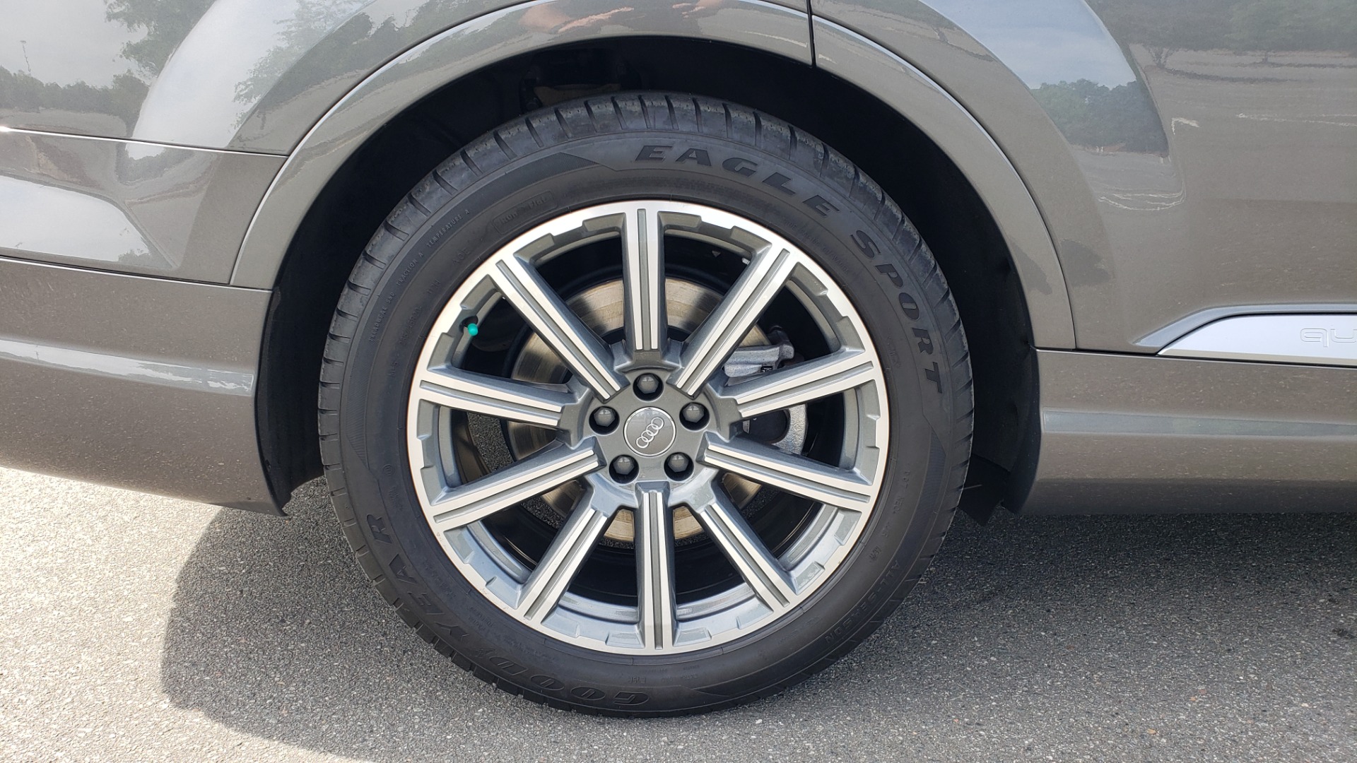 Used 2018 Audi Q7 PRESTIGE TIPTRONIC / NAV / SUNROOF / ADAPTIVE PKG / DRVR ASST / CLD WTHR / for sale Sold at Formula Imports in Charlotte NC 28227 92