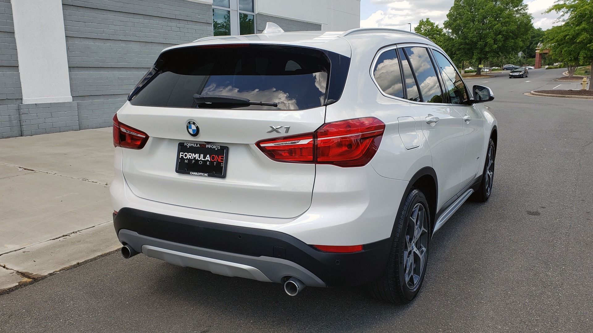Used 2018 BMW X1 XDRIVE28I / NAV / CONV PKG / HTD SEATS / APPLE / PANO-ROOF / REARVIEW for sale Sold at Formula Imports in Charlotte NC 28227 2