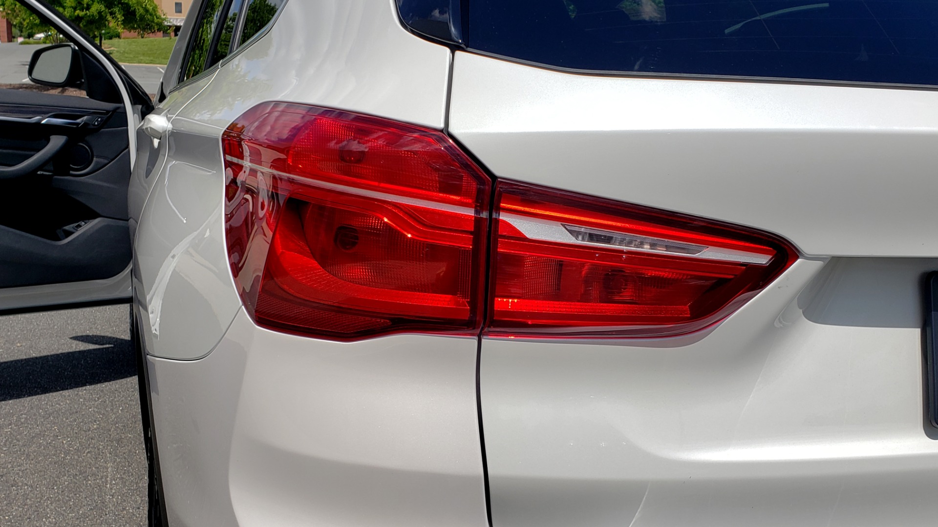 Used 2018 BMW X1 XDRIVE28I / NAV / CONV PKG / HTD SEATS / APPLE / PANO-ROOF / REARVIEW for sale Sold at Formula Imports in Charlotte NC 28227 27