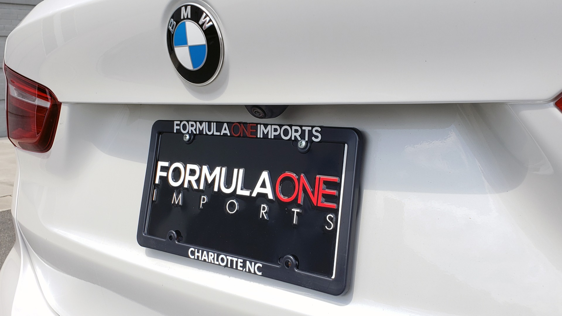 Used 2018 BMW X1 XDRIVE28I / NAV / CONV PKG / HTD SEATS / APPLE / PANO-ROOF / REARVIEW for sale Sold at Formula Imports in Charlotte NC 28227 29