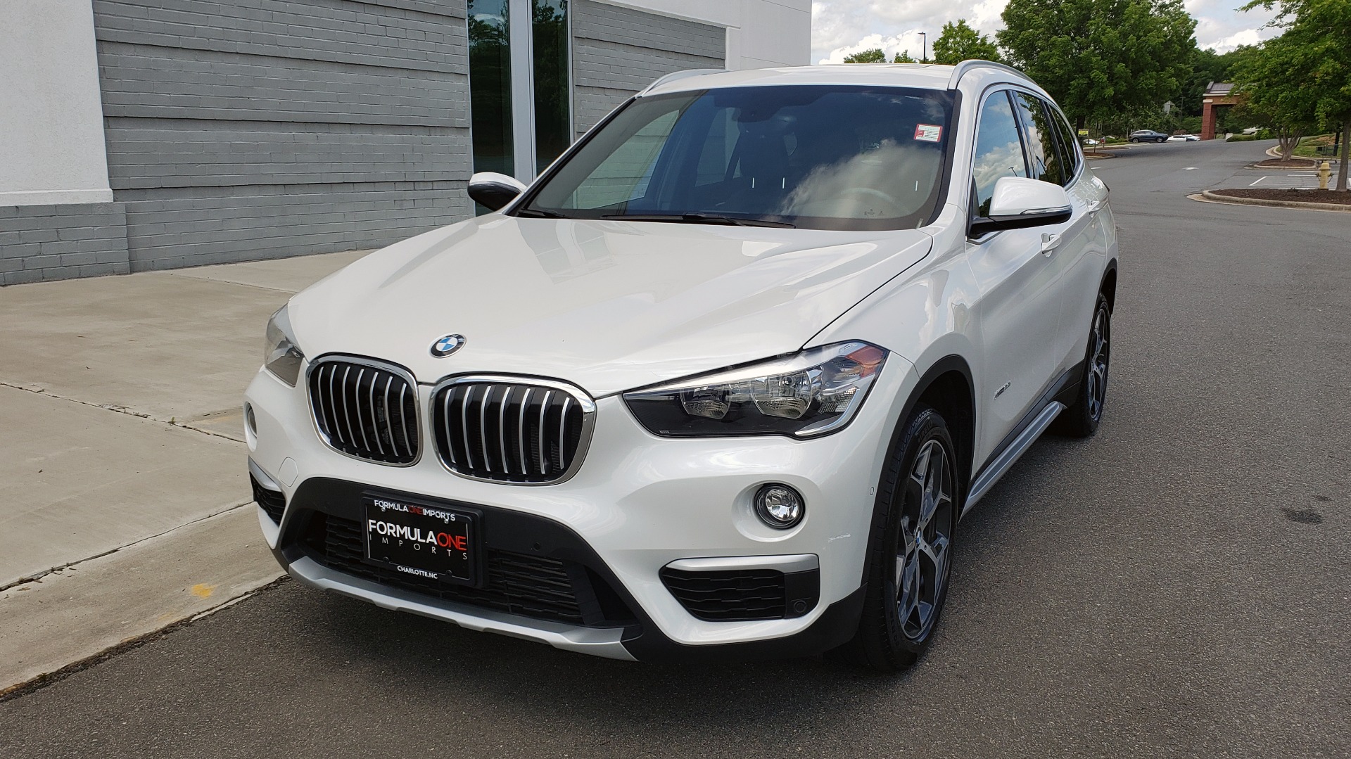 Used 2018 BMW X1 XDRIVE28I / NAV / CONV PKG / HTD SEATS / APPLE / PANO-ROOF / REARVIEW for sale Sold at Formula Imports in Charlotte NC 28227 3