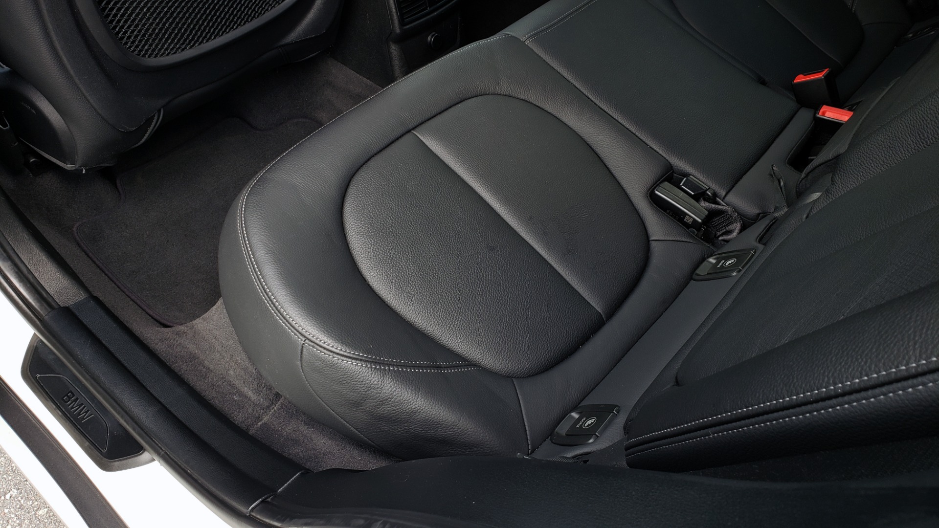 Used 2018 BMW X1 XDRIVE28I / NAV / CONV PKG / HTD SEATS / APPLE / PANO-ROOF / REARVIEW for sale Sold at Formula Imports in Charlotte NC 28227 60