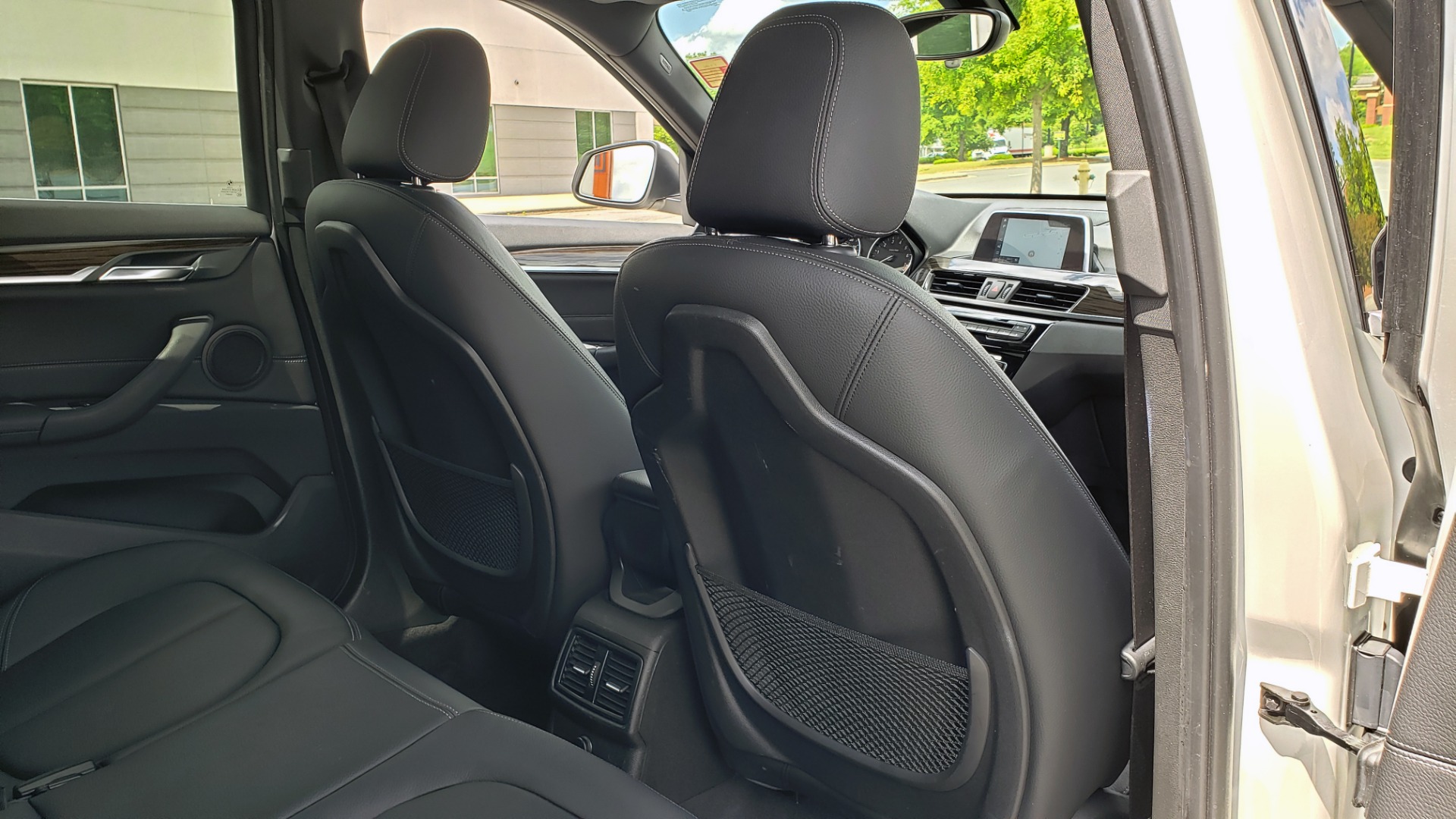 Used 2018 BMW X1 XDRIVE28I / NAV / CONV PKG / HTD SEATS / APPLE / PANO-ROOF / REARVIEW for sale Sold at Formula Imports in Charlotte NC 28227 73
