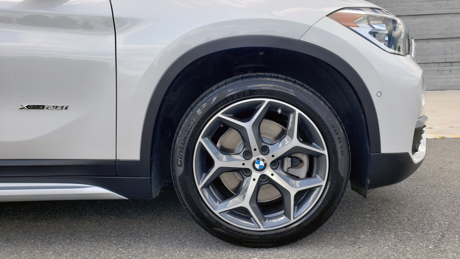 Used 2018 BMW X1 XDRIVE28I / NAV / CONV PKG / HTD SEATS / APPLE / PANO-ROOF / REARVIEW for sale Sold at Formula Imports in Charlotte NC 28227 80