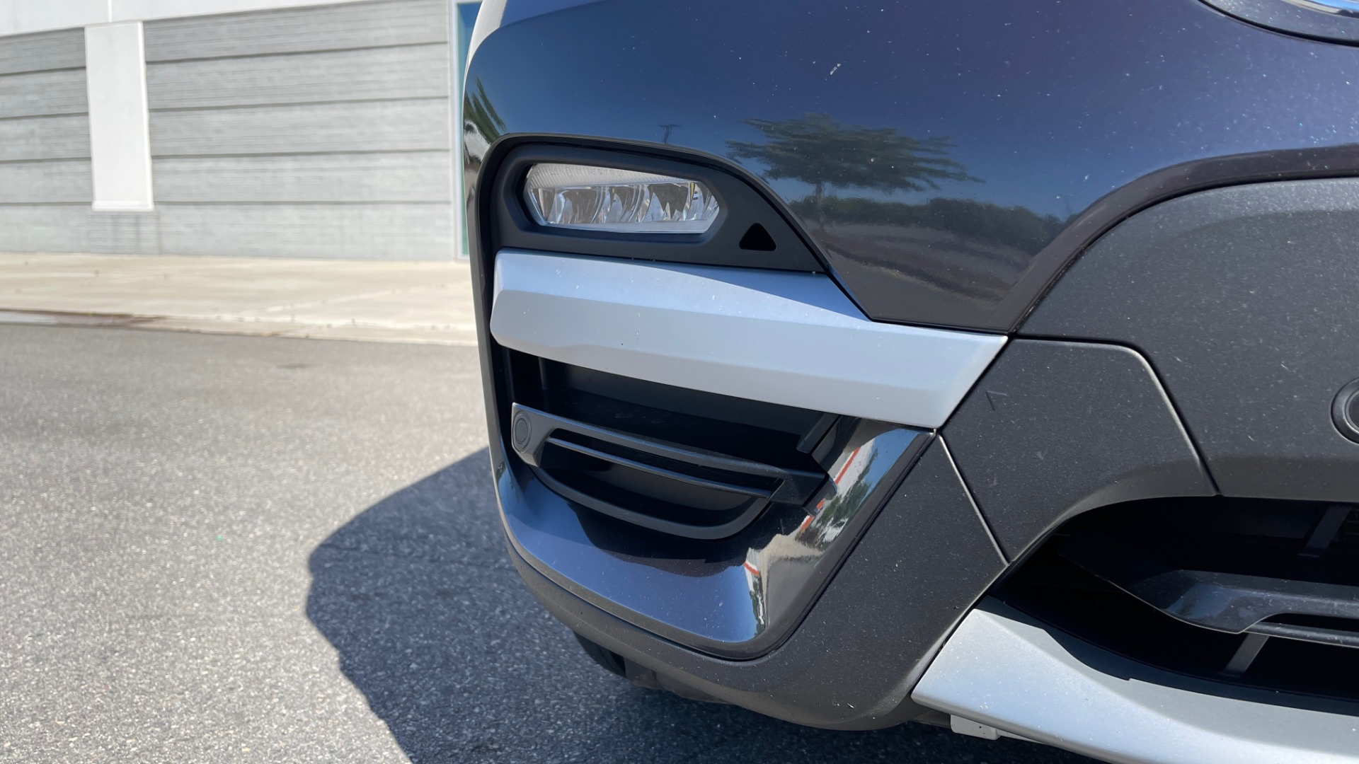 Used 2018 BMW X3 XDRIVE30I PREMIUM / NAV / DRVR ASST PLUS / CONV PKG / SUNROOF / REARVIEW for sale Sold at Formula Imports in Charlotte NC 28227 16