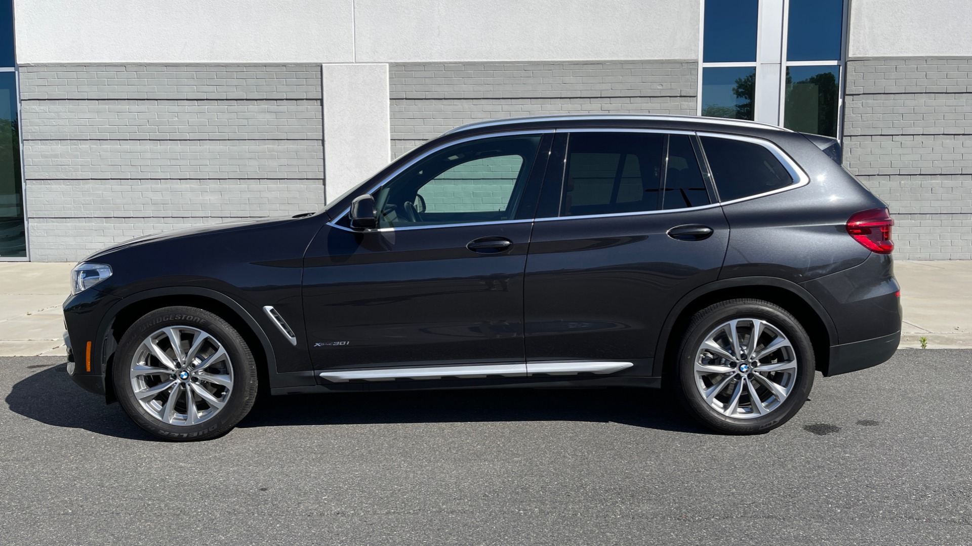 Used 2018 BMW X3 XDRIVE30I PREMIUM / NAV / DRVR ASST PLUS / CONV PKG / SUNROOF / REARVIEW for sale Sold at Formula Imports in Charlotte NC 28227 6