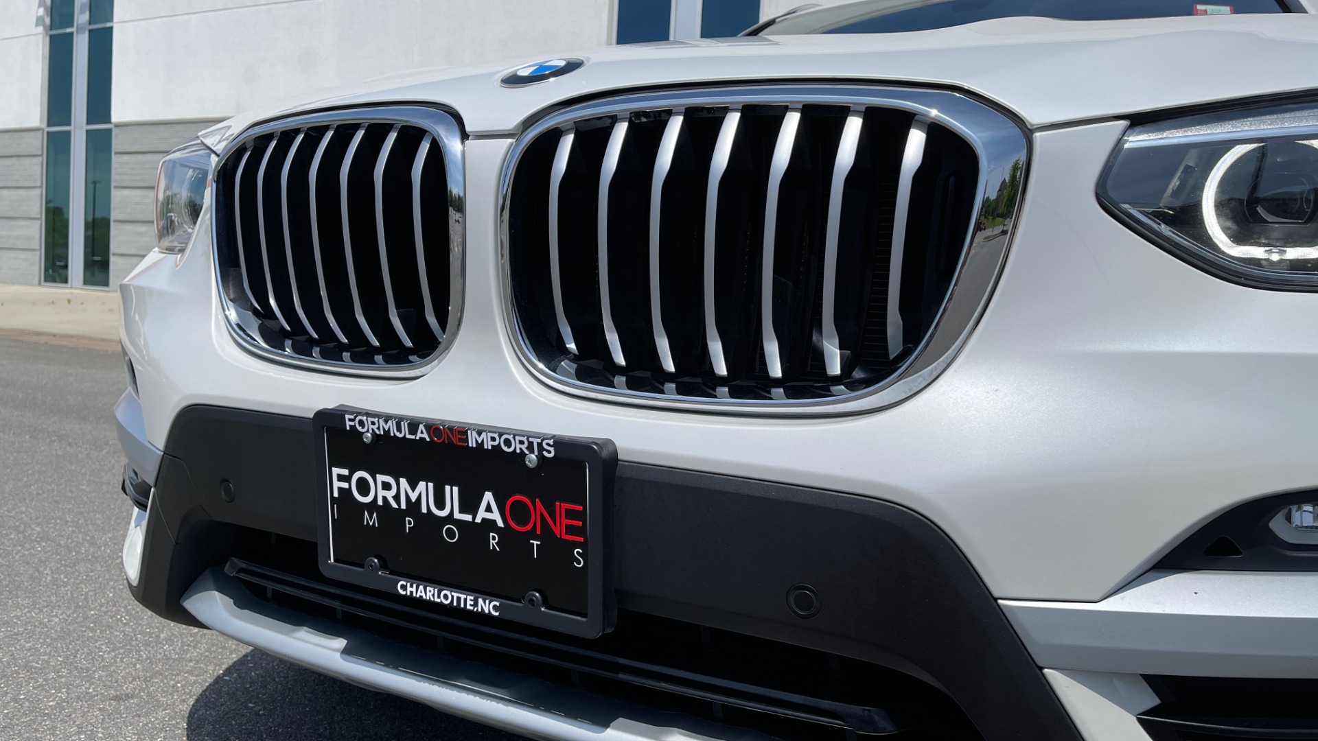 Used 2018 BMW X3 XDRIVE30I PREMIUM / NAV / DRVR ASST / CONV PKG / SUNROOF / REARVIEW for sale Sold at Formula Imports in Charlotte NC 28227 12