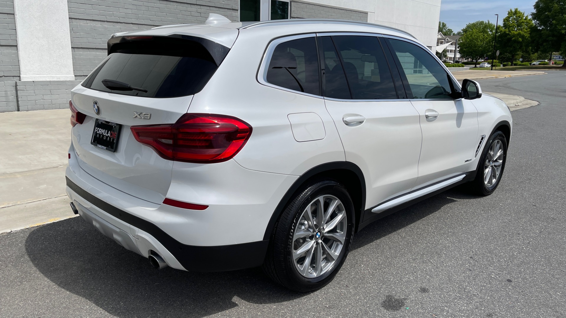 Used 2018 BMW X3 XDRIVE30I PREMIUM / NAV / DRVR ASST / CONV PKG / SUNROOF / REARVIEW for sale Sold at Formula Imports in Charlotte NC 28227 2