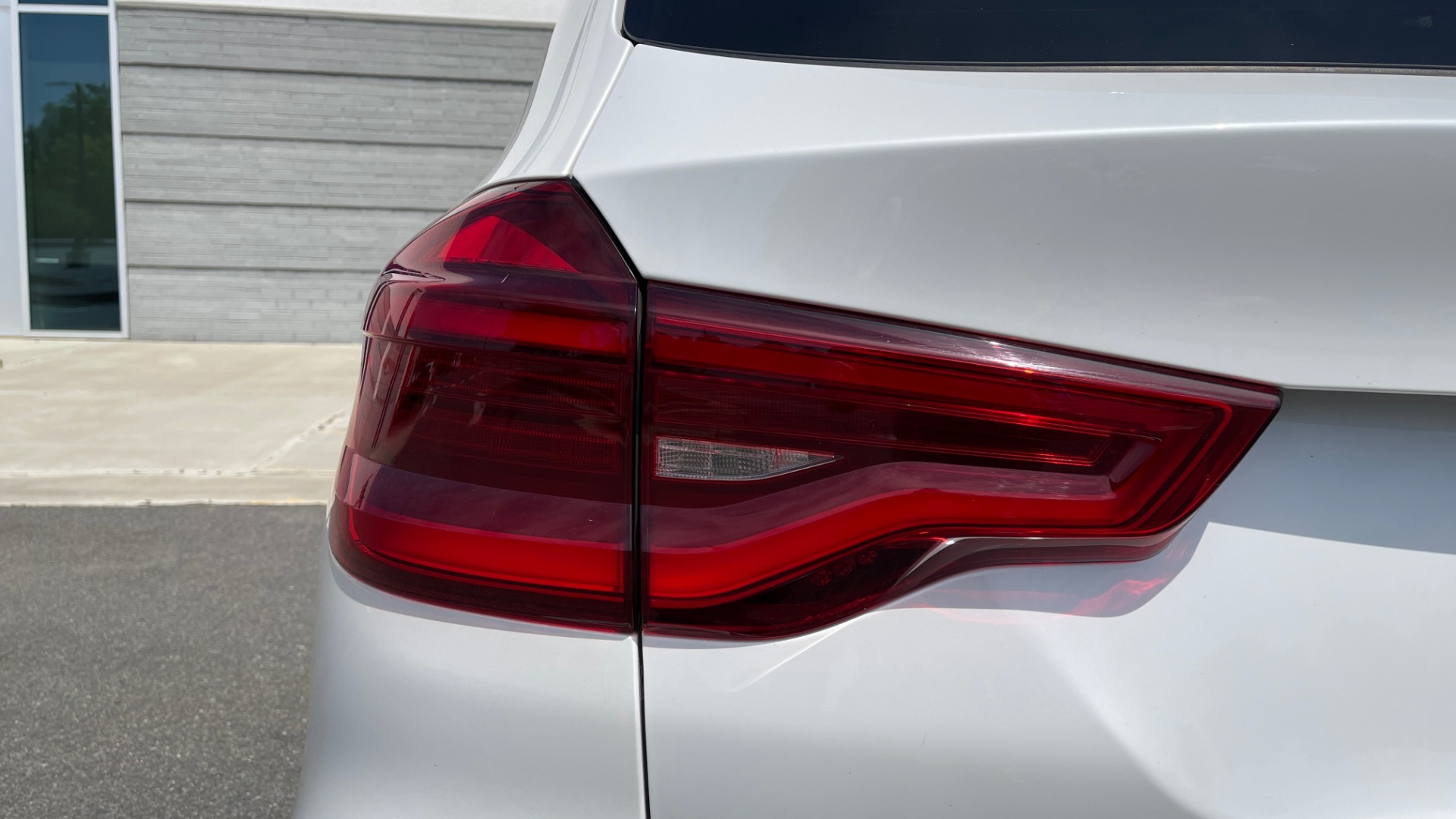 Used 2018 BMW X3 XDRIVE30I PREMIUM / NAV / DRVR ASST / CONV PKG / SUNROOF / REARVIEW for sale Sold at Formula Imports in Charlotte NC 28227 23