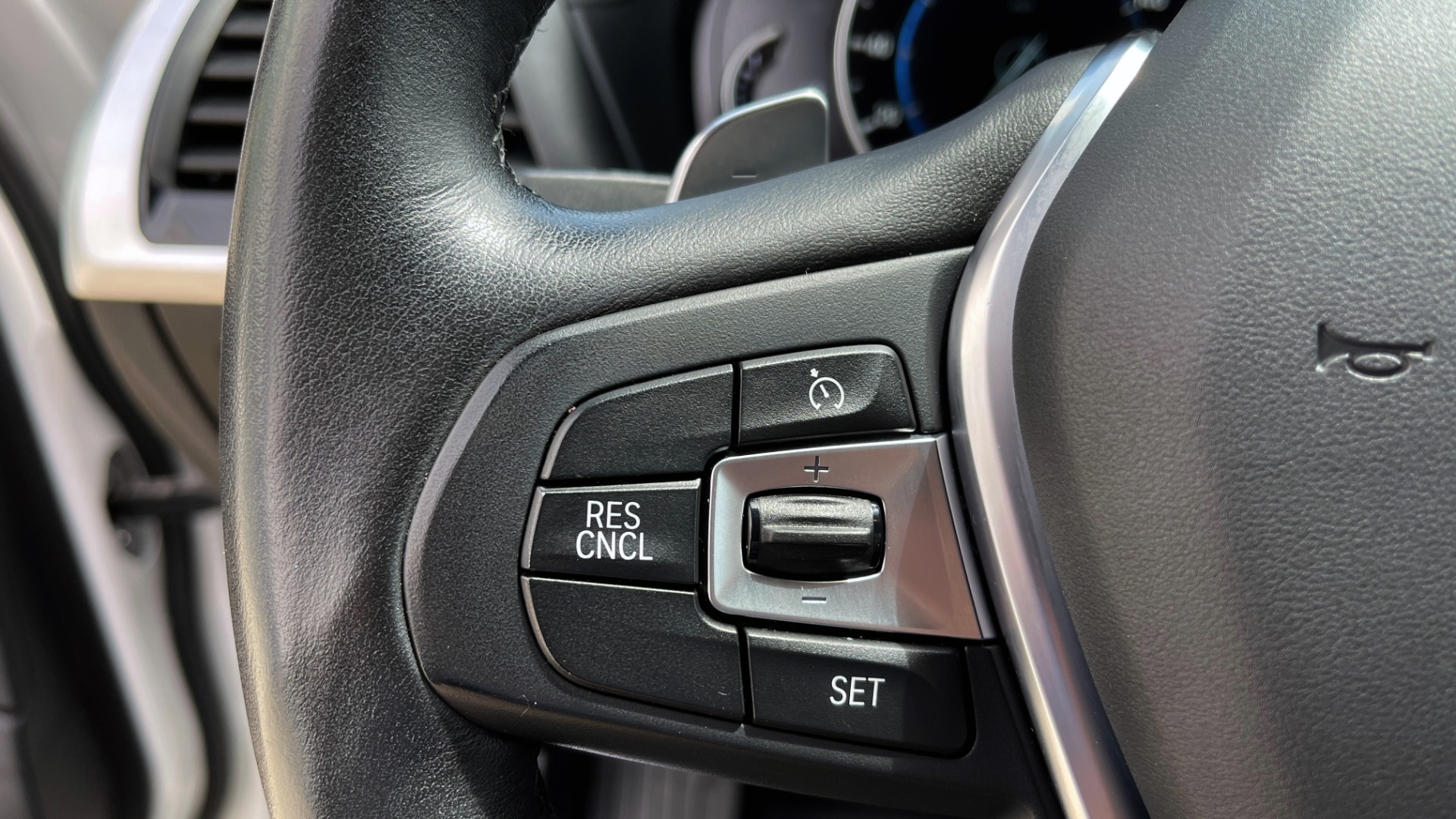Used 2018 BMW X3 XDRIVE30I PREMIUM / NAV / DRVR ASST / CONV PKG / SUNROOF / REARVIEW for sale Sold at Formula Imports in Charlotte NC 28227 39