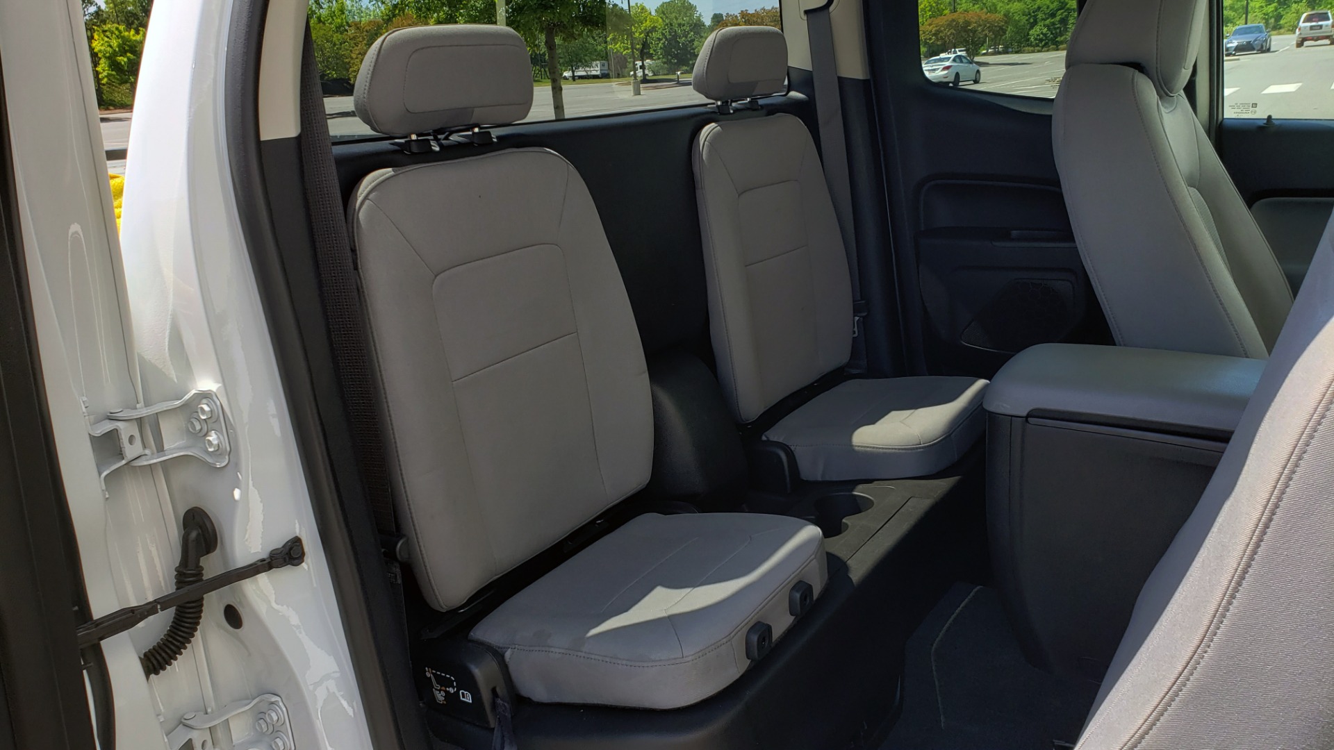 Used 2016 Chevrolet COLORADO 2WD WT / EXT CAB / 128.3 WB / 4-CYL / 6-SPD AUTO / REARVIEW for sale Sold at Formula Imports in Charlotte NC 28227 66