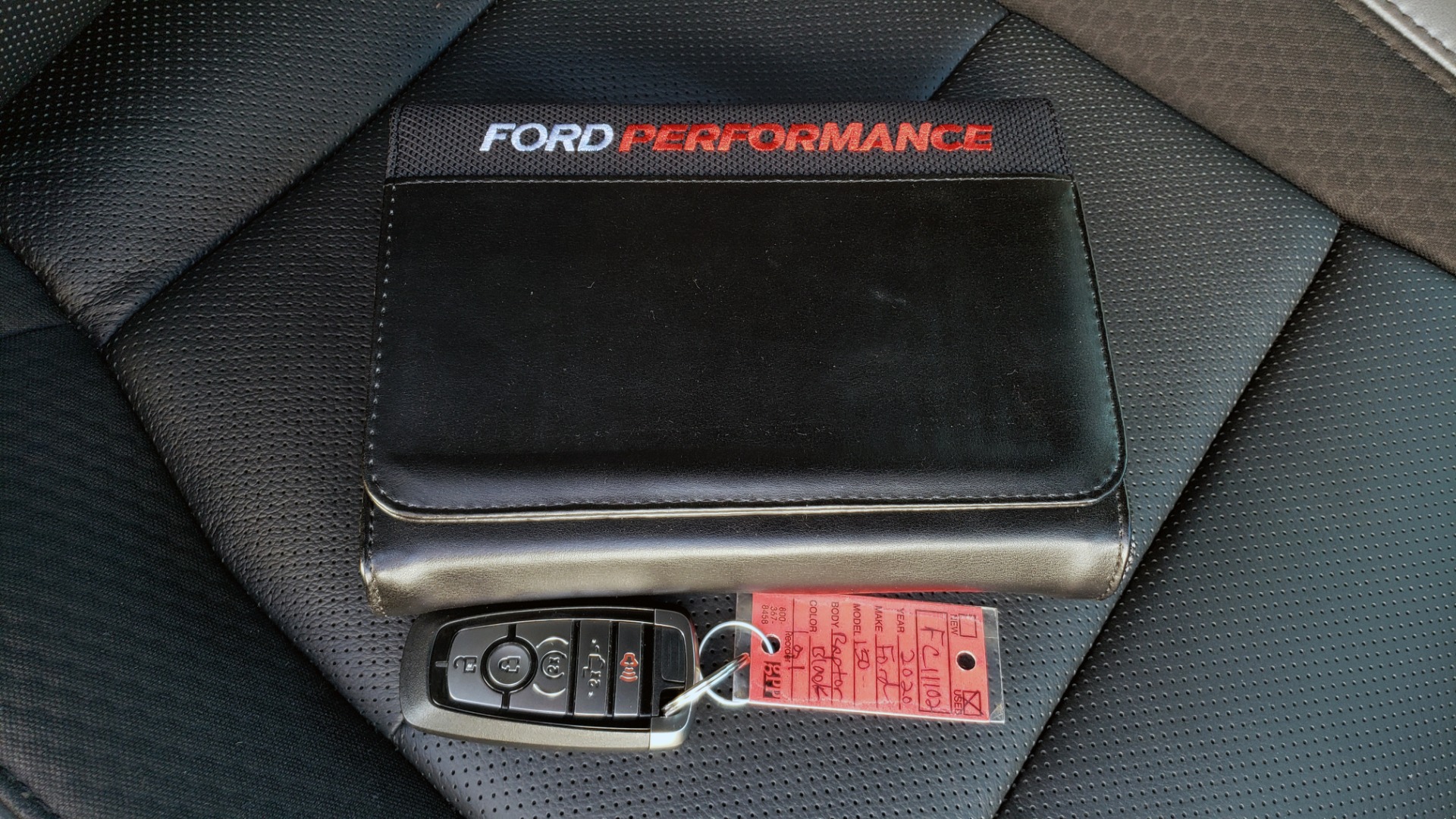 Used 2020 Ford F-150 RAPTOR 4X4 SUPERCREW / NAV / B&O SOUND / SUNROOF / REARVIEW for sale Sold at Formula Imports in Charlotte NC 28227 102