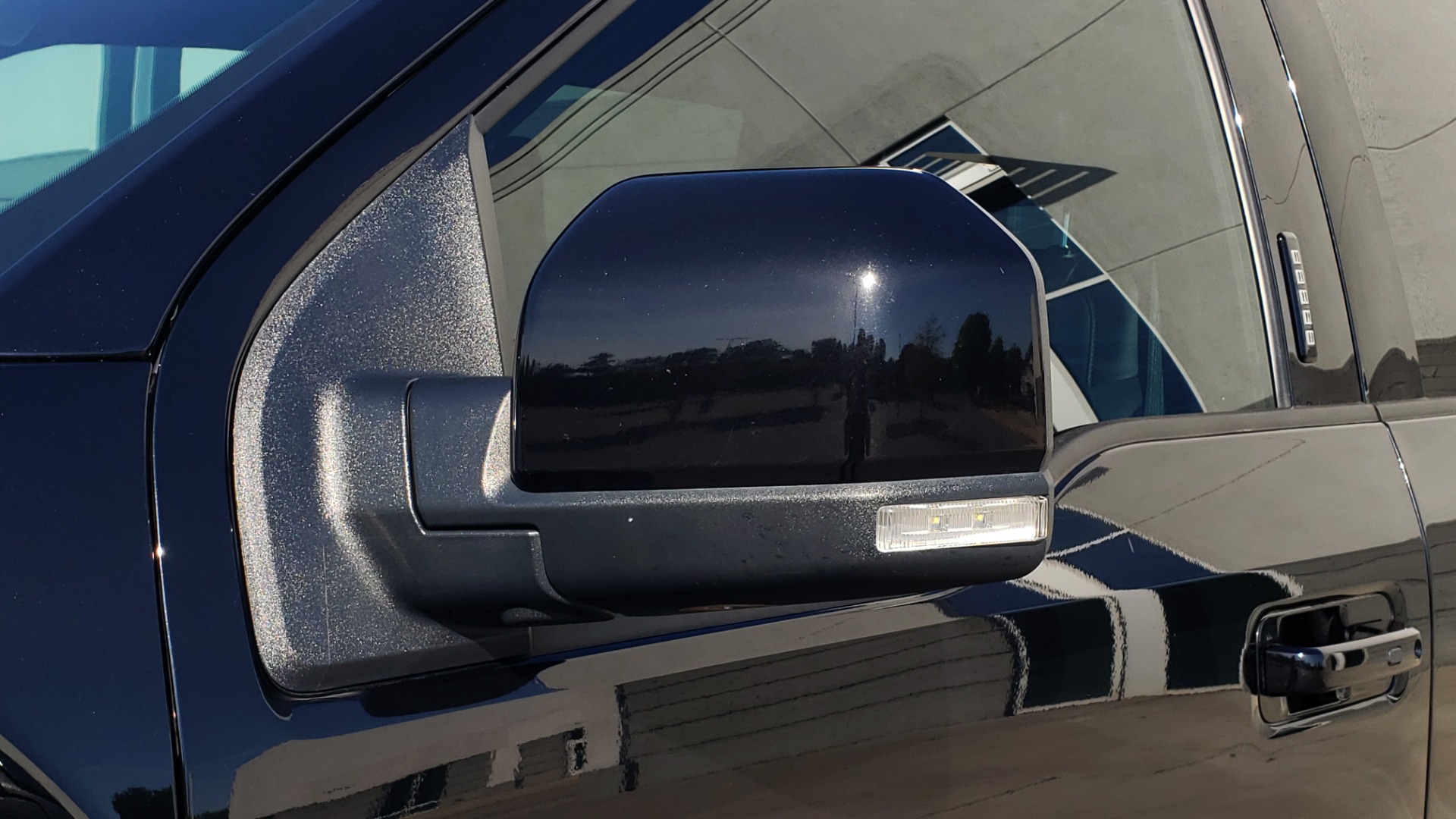 Used 2020 Ford F-150 RAPTOR 4X4 SUPERCREW / NAV / B&O SOUND / SUNROOF / REARVIEW for sale Sold at Formula Imports in Charlotte NC 28227 33