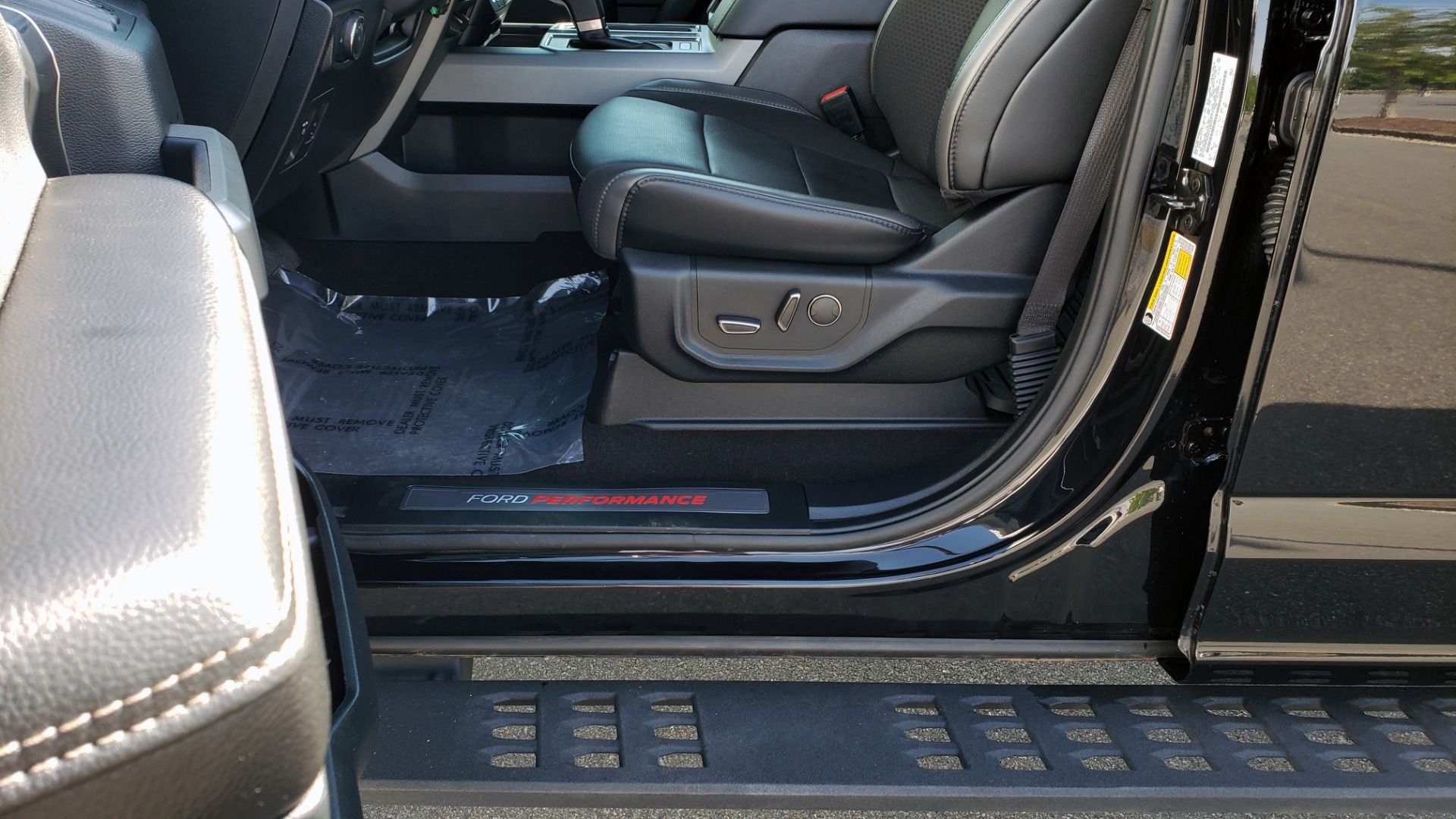 Used 2020 Ford F-150 RAPTOR LIFT/LIGHTS/BED COVER/ MANY OPTIONS for sale Sold at Formula Imports in Charlotte NC 28227 45