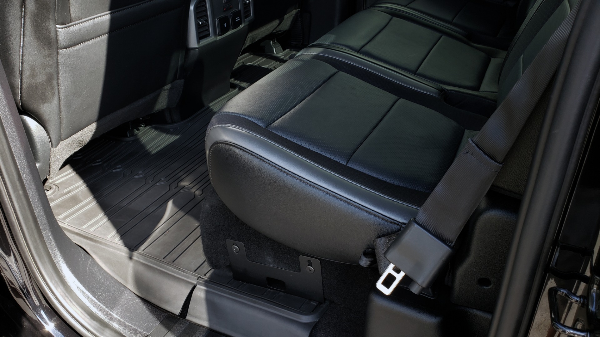 Used 2020 Ford F-150 RAPTOR LIFT/LIGHTS/BED COVER/ MANY OPTIONS for sale Sold at Formula Imports in Charlotte NC 28227 73