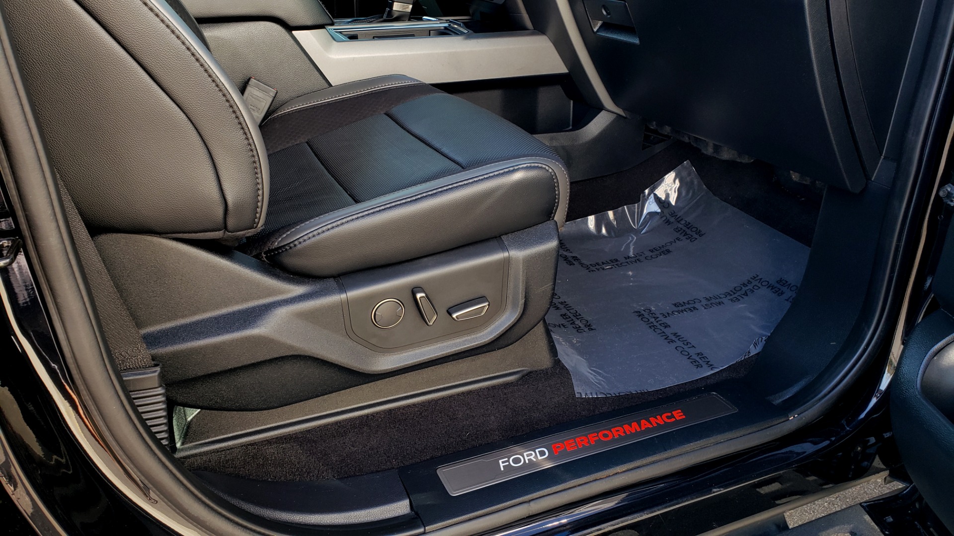Used 2020 Ford F-150 RAPTOR LIFT/LIGHTS/BED COVER/ MANY OPTIONS for sale Sold at Formula Imports in Charlotte NC 28227 78