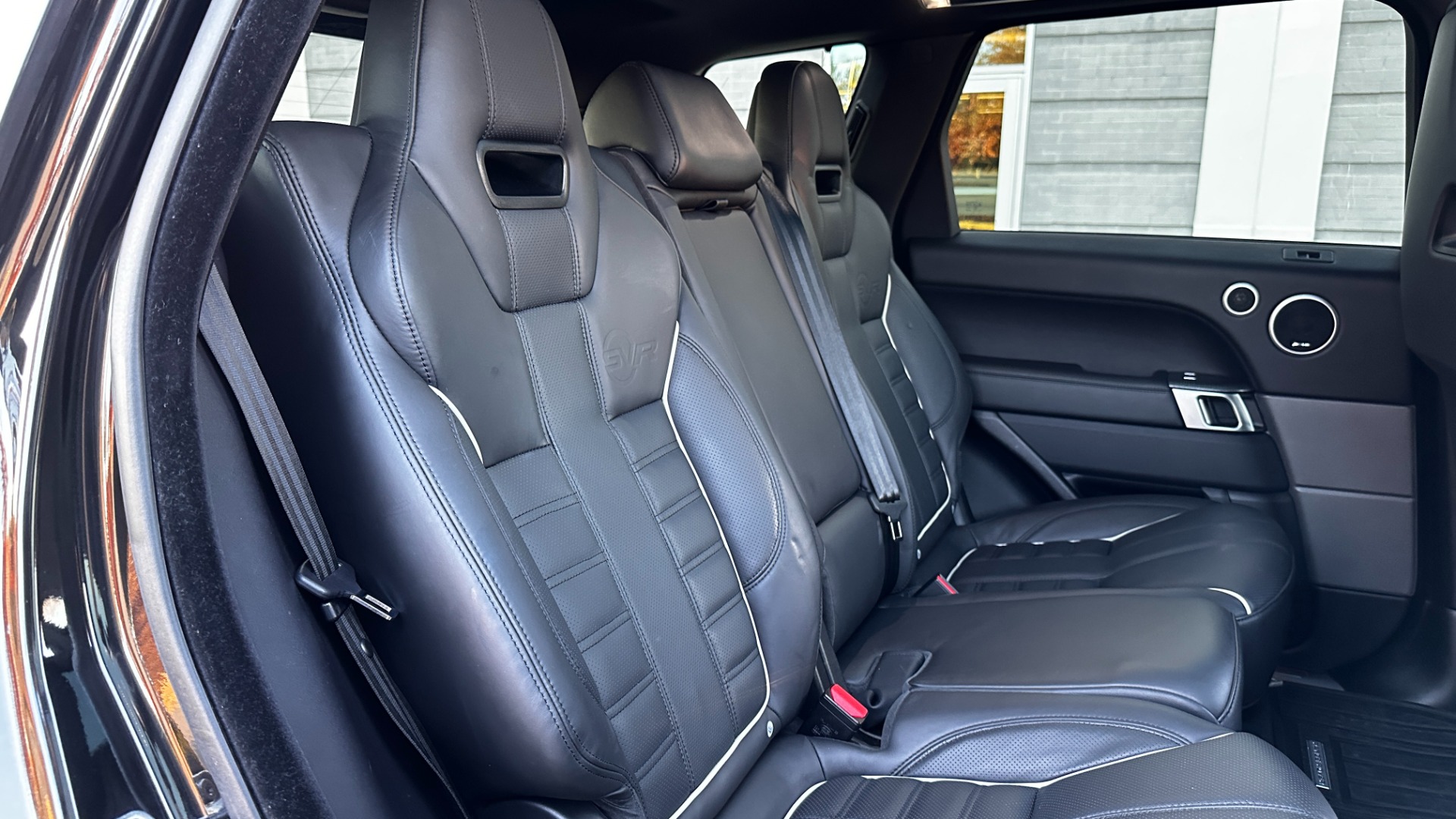 Used 2017 Land Rover Range Rover Sport SVR / DRIVE PRO PACKAGE / MERIDIAN SURROUND SOUND / SUPERCHARGED V8 / PANOR for sale Sold at Formula Imports in Charlotte NC 28227 29
