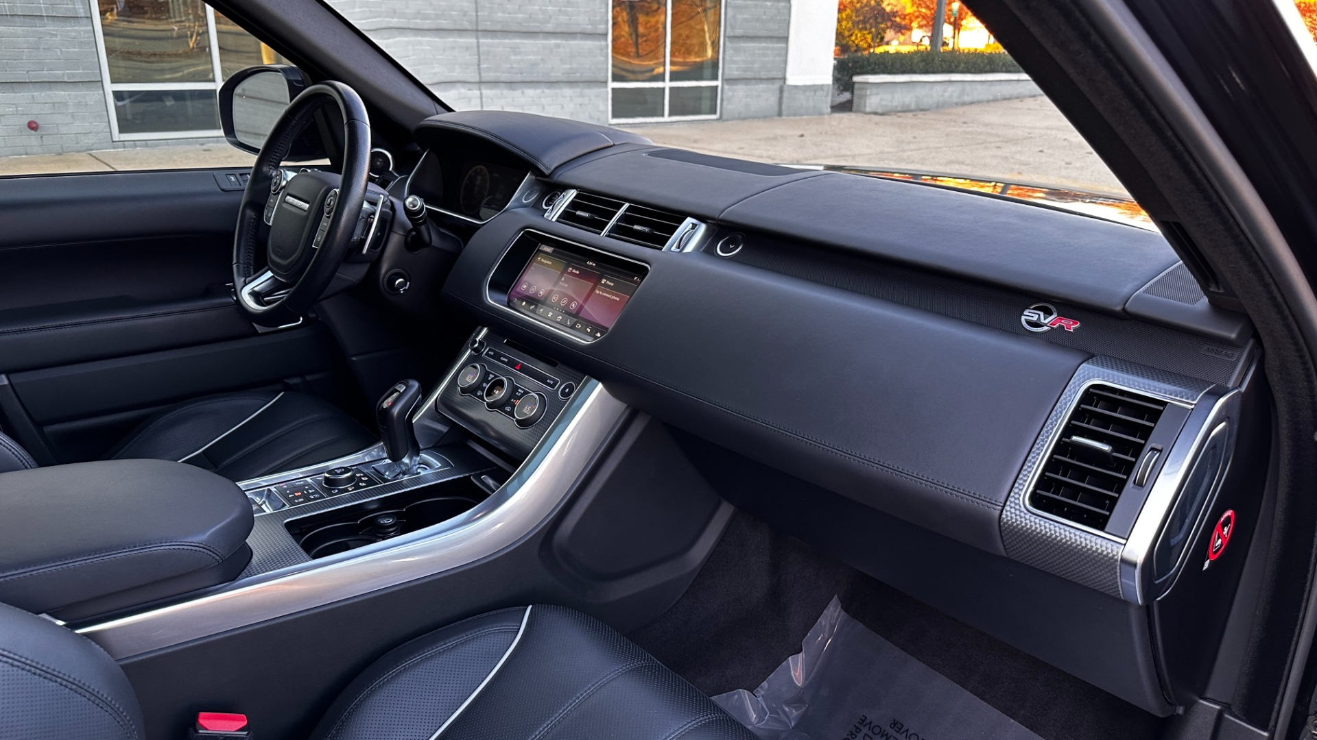 Used 2017 Land Rover Range Rover Sport SVR / DRIVE PRO PACKAGE / MERIDIAN SURROUND SOUND / SUPERCHARGED V8 / PANOR for sale Sold at Formula Imports in Charlotte NC 28227 31