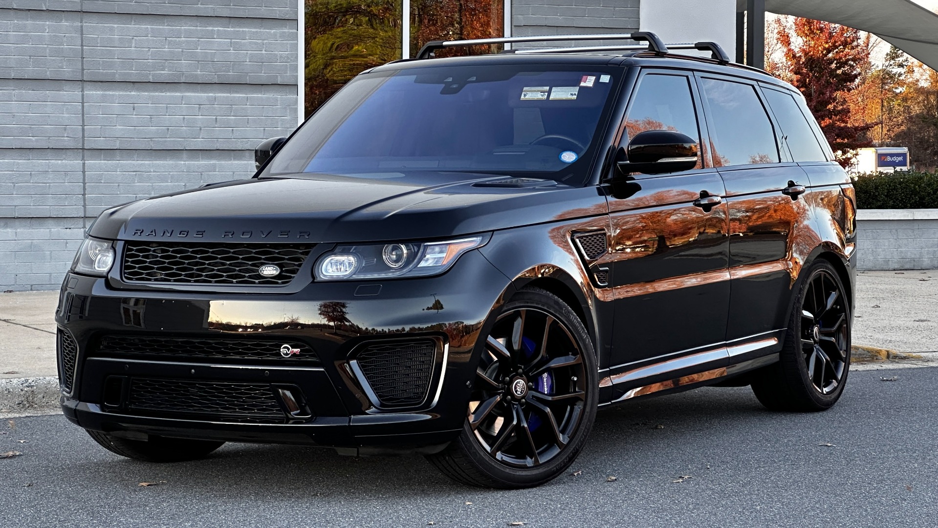 Used 2017 Land Rover Range Rover Sport SVR / DRIVE PRO PACKAGE / MERIDIAN SURROUND SOUND / SUPERCHARGED V8 / PANOR for sale Sold at Formula Imports in Charlotte NC 28227 1