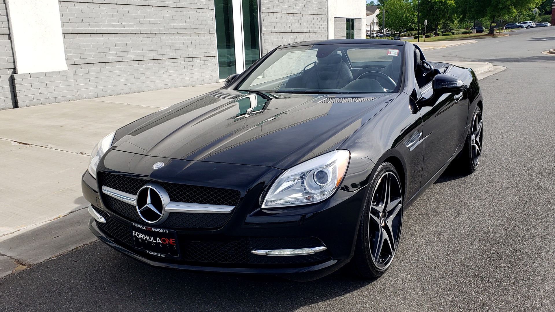 Used 2012 Mercedes-Benz SLK-CLASS SLK 250 ROADSTER / PREM 1 PKG / COMAND LAUNCH PKG / 7-SPD AUTO for sale Sold at Formula Imports in Charlotte NC 28227 16