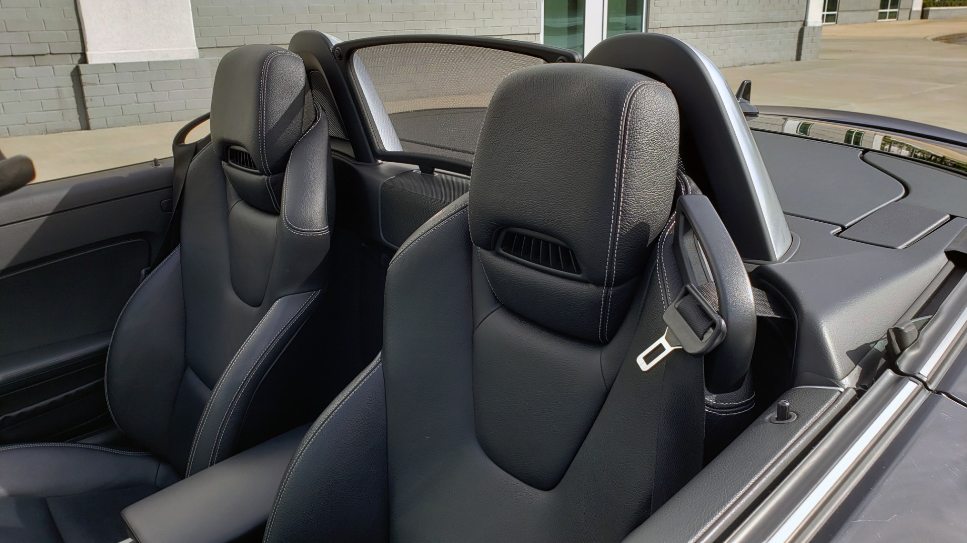 Used 2012 Mercedes-Benz SLK-CLASS SLK 250 ROADSTER / PREM 1 PKG / COMAND LAUNCH PKG / 7-SPD AUTO for sale Sold at Formula Imports in Charlotte NC 28227 17