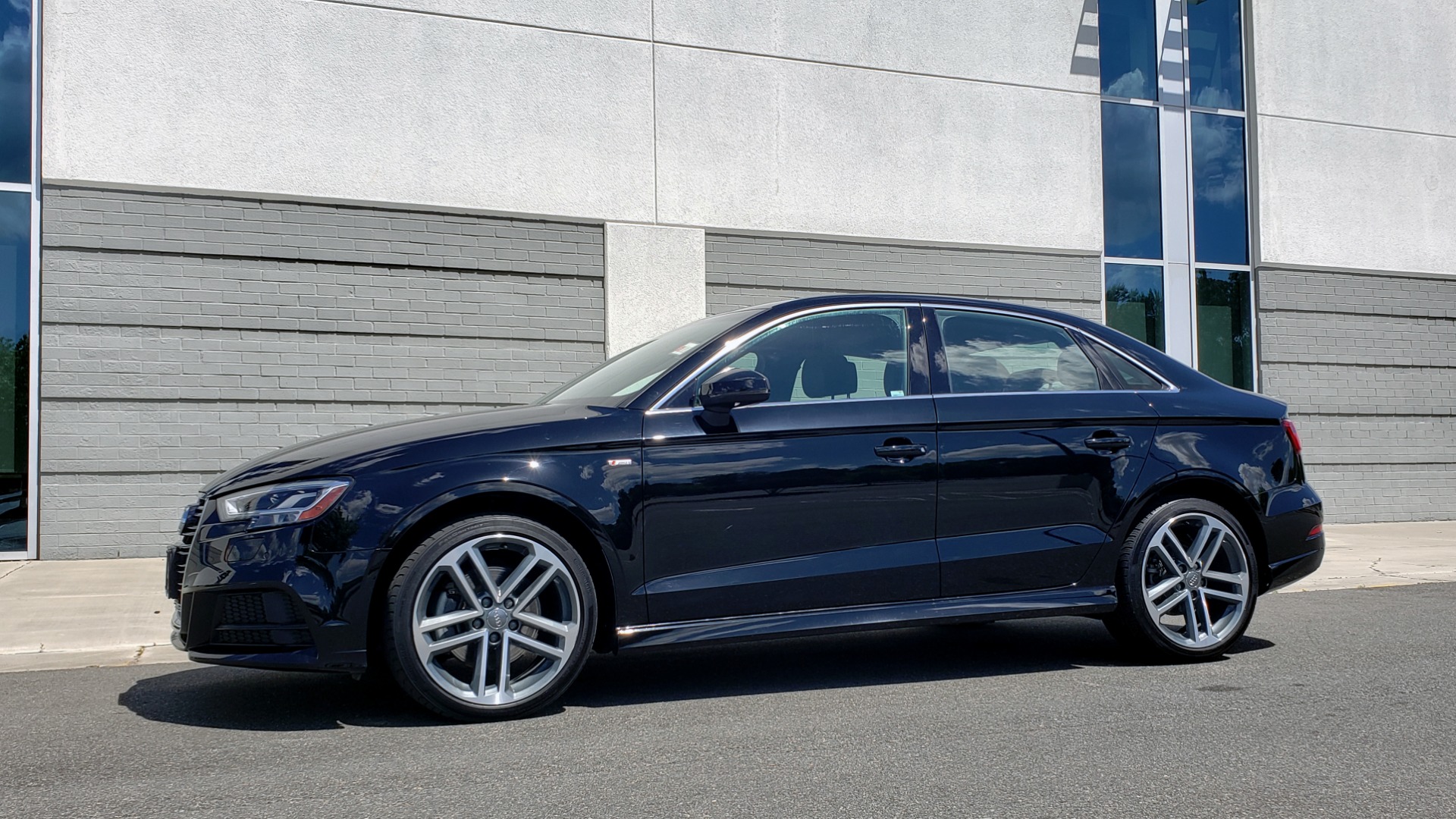 Used 2018 Audi A3 SEDAN PREMIUM PLUS / NAV / PANO-ROOF / B&O SND / LED PKG / REARVIEW for sale Sold at Formula Imports in Charlotte NC 28227 4