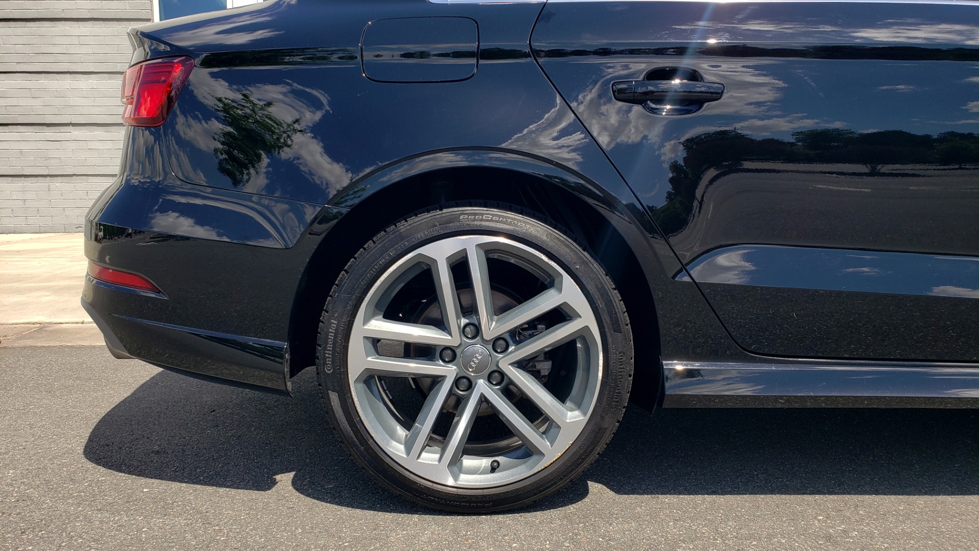 Used 2018 Audi A3 SEDAN PREMIUM PLUS / NAV / PANO-ROOF / B&O SND / LED PKG / REARVIEW for sale Sold at Formula Imports in Charlotte NC 28227 80