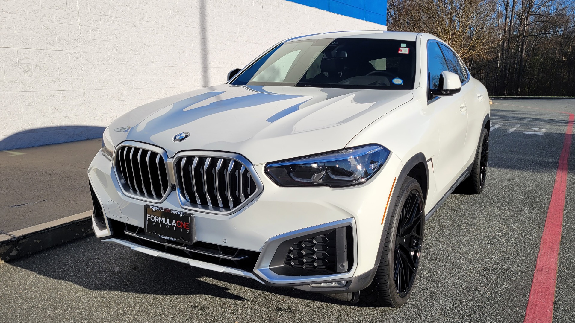 Used 2021 BMW X6 XDRIVE40I PREMIUM / HUD / NAV / H/K SND / SUNROOF / REARVIEW for sale Sold at Formula Imports in Charlotte NC 28227 2