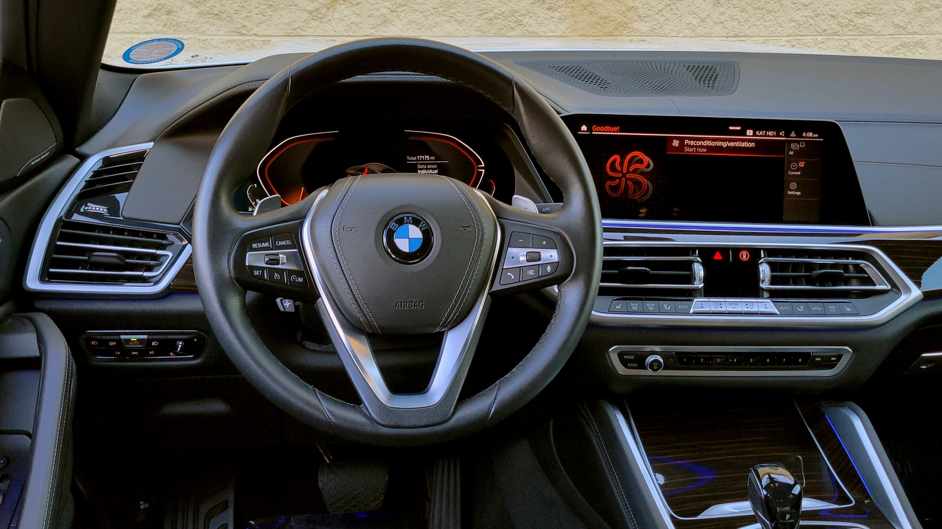 Used 2021 BMW X6 XDRIVE40I PREMIUM / HUD / NAV / H/K SND / SUNROOF / REARVIEW for sale Sold at Formula Imports in Charlotte NC 28227 29