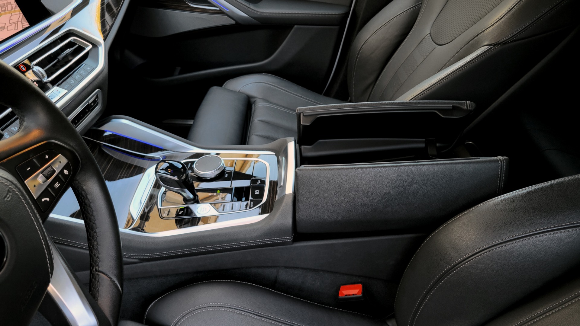Used 2021 BMW X6 XDRIVE40I PREMIUM / HUD / NAV / H/K SND / SUNROOF / REARVIEW for sale Sold at Formula Imports in Charlotte NC 28227 43