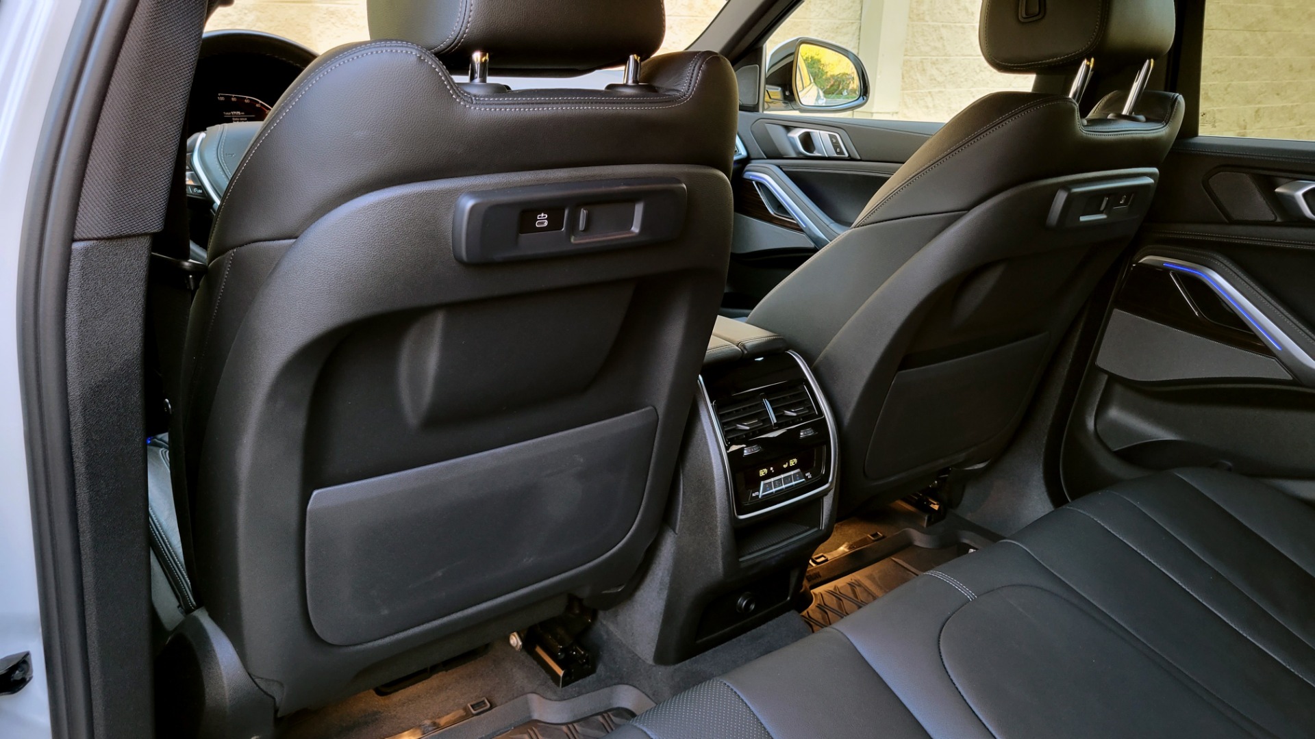 Used 2021 BMW X6 XDRIVE40I PREMIUM / HUD / NAV / H/K SND / SUNROOF / REARVIEW for sale Sold at Formula Imports in Charlotte NC 28227 48