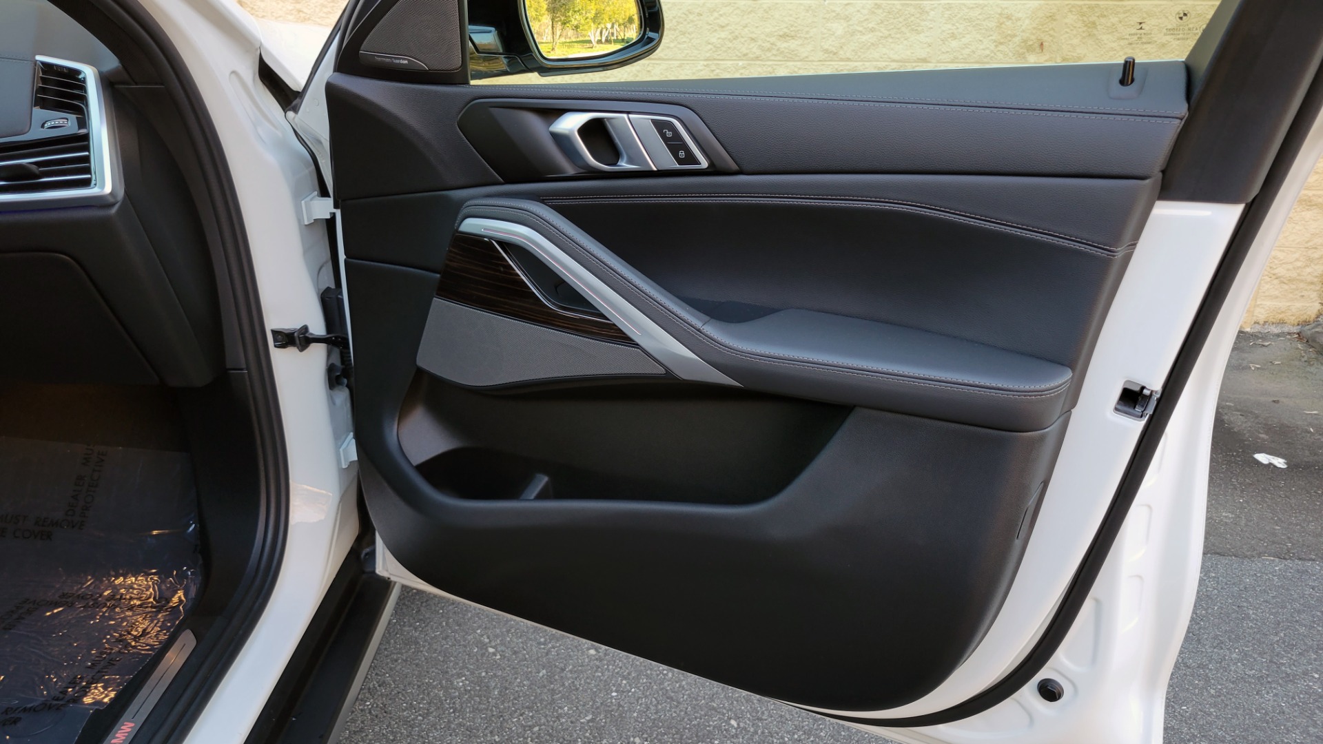 Used 2021 BMW X6 XDRIVE40I PREMIUM / HUD / NAV / H/K SND / SUNROOF / REARVIEW for sale Sold at Formula Imports in Charlotte NC 28227 55