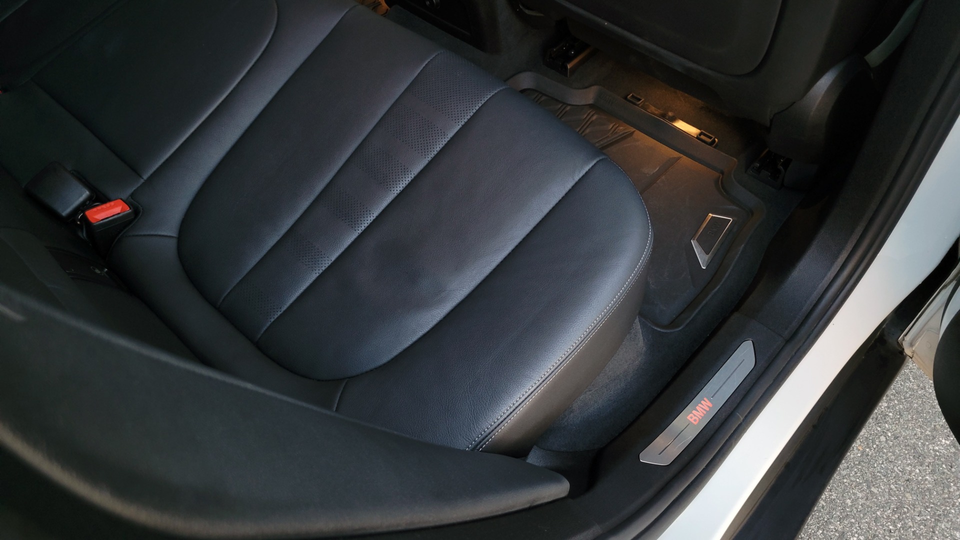 Used 2021 BMW X6 XDRIVE40I PREMIUM / HUD / NAV / H/K SND / SUNROOF / REARVIEW for sale Sold at Formula Imports in Charlotte NC 28227 61