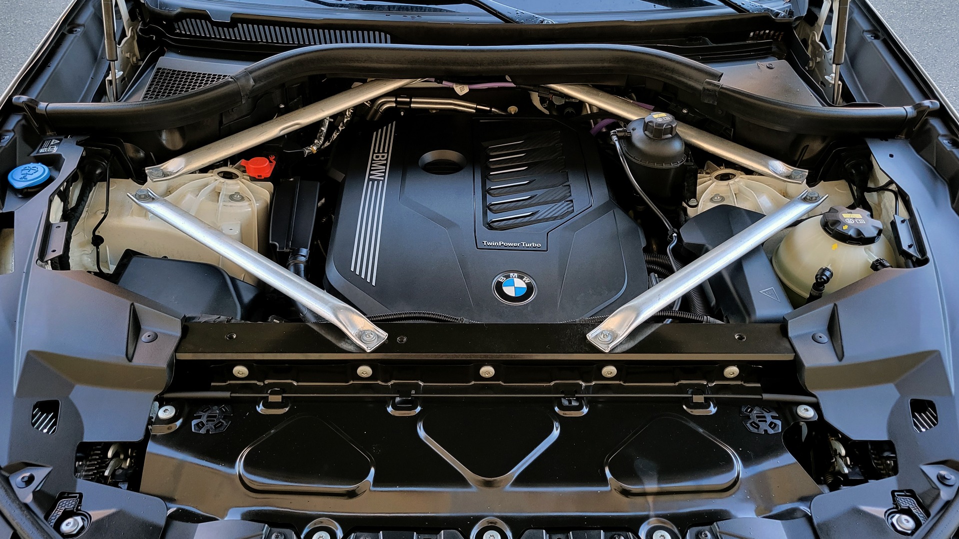 Used 2021 BMW X6 XDRIVE40I PREMIUM / HUD / NAV / H/K SND / SUNROOF / REARVIEW for sale Sold at Formula Imports in Charlotte NC 28227 66