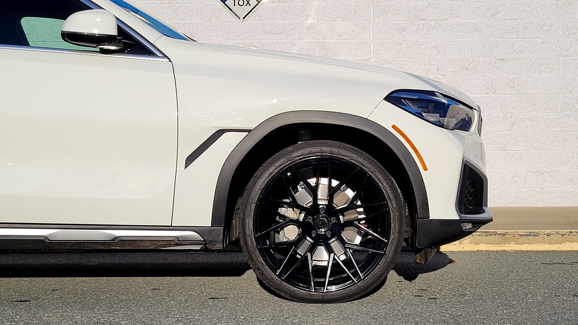 Used 2021 BMW X6 XDRIVE40I PREMIUM / HUD / NAV / H/K SND / SUNROOF / REARVIEW for sale Sold at Formula Imports in Charlotte NC 28227 78