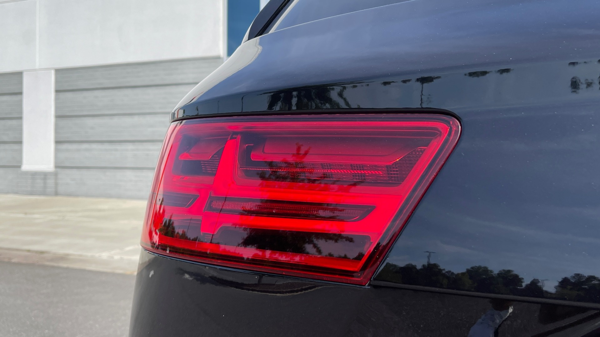 Used 2018 Audi Q7 PREMIUM PLUS / NAV / PANO-ROOF / BOSE / 3-ROW / REARVIEW for sale Sold at Formula Imports in Charlotte NC 28227 21