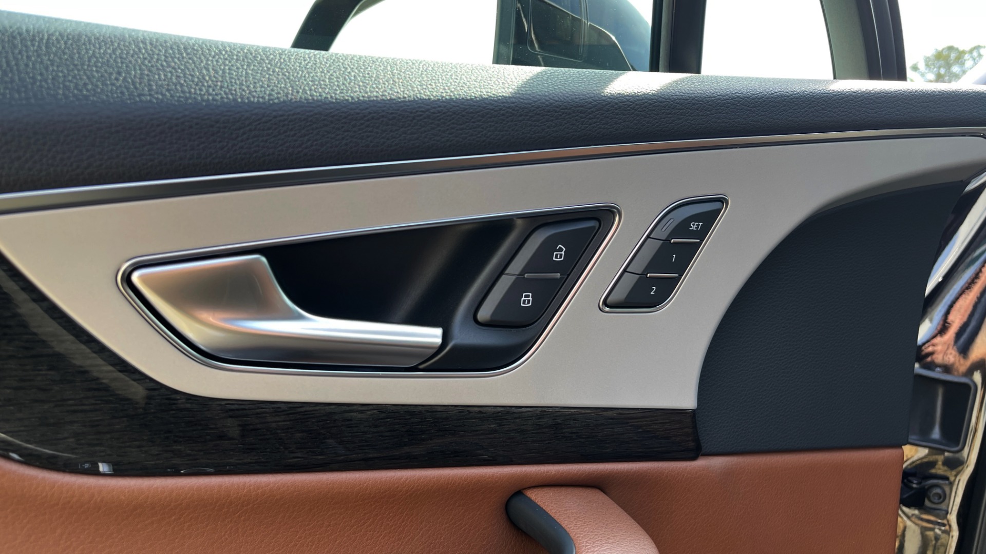 Used 2018 Audi Q7 PREMIUM PLUS / NAV / PANO-ROOF / BOSE / 3-ROW / REARVIEW for sale Sold at Formula Imports in Charlotte NC 28227 31