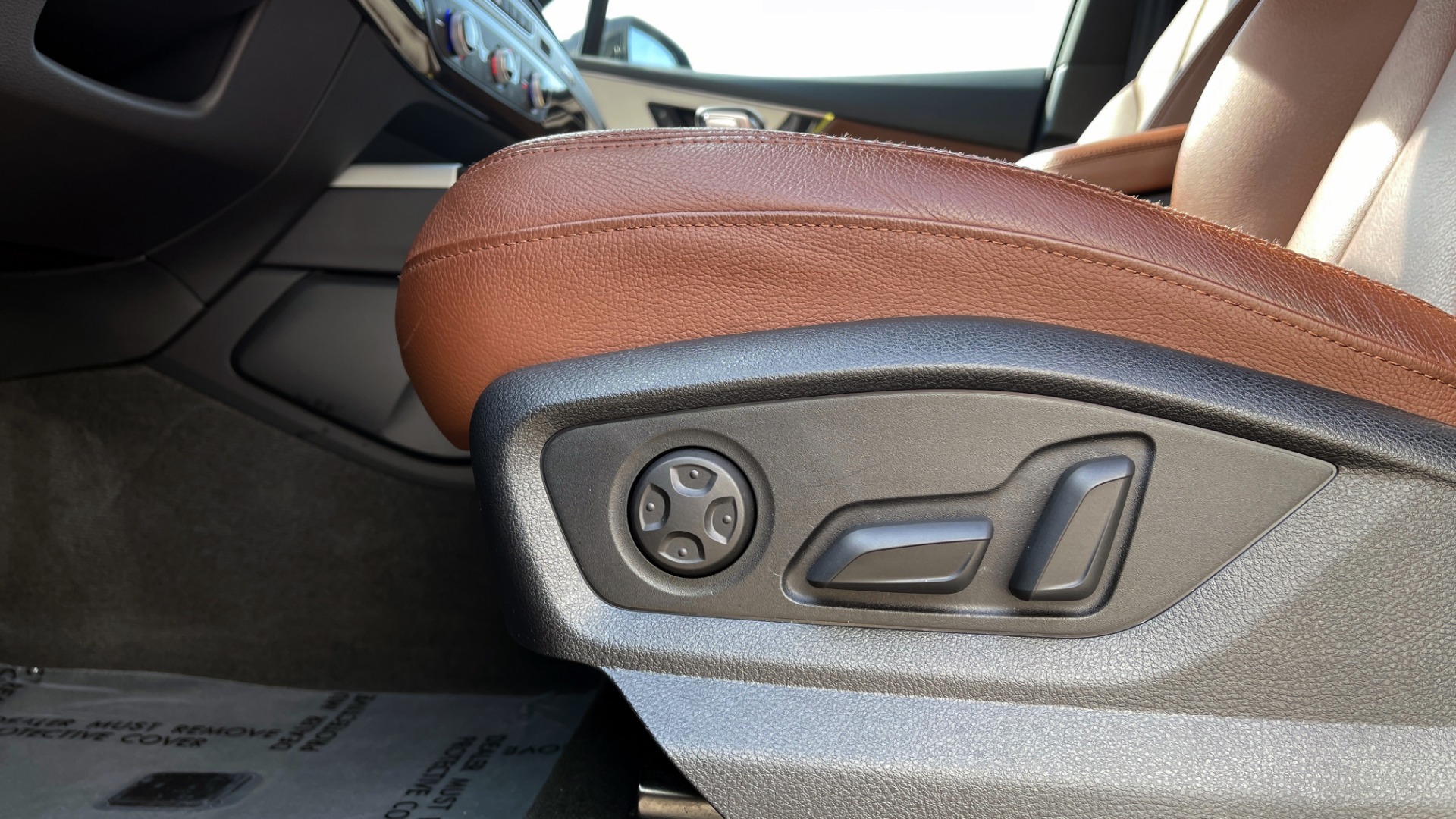 Used 2018 Audi Q7 PREMIUM PLUS / NAV / PANO-ROOF / BOSE / 3-ROW / REARVIEW for sale Sold at Formula Imports in Charlotte NC 28227 32