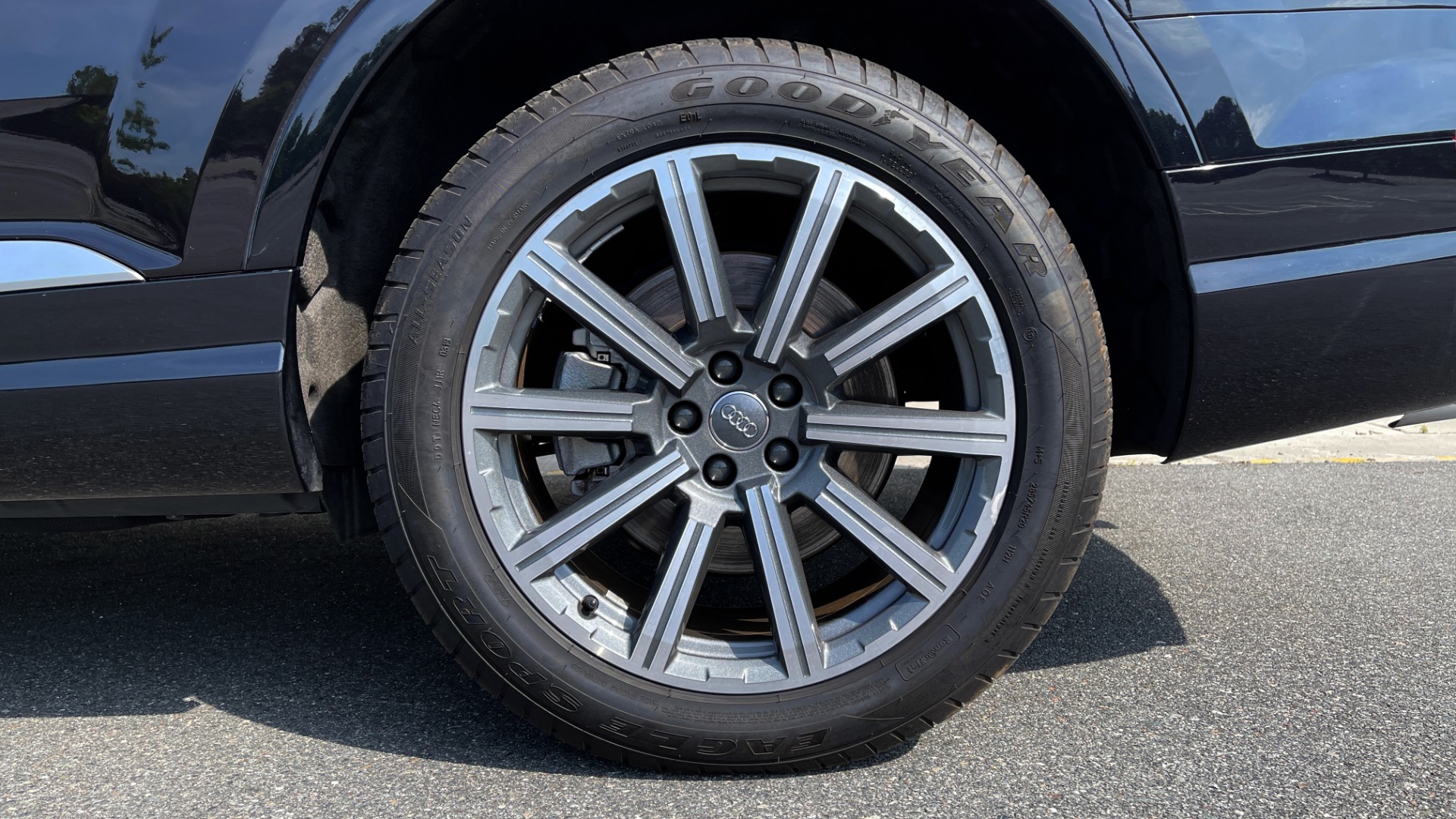 Used 2018 Audi Q7 PREMIUM PLUS / NAV / PANO-ROOF / BOSE / 3-ROW / REARVIEW for sale Sold at Formula Imports in Charlotte NC 28227 84
