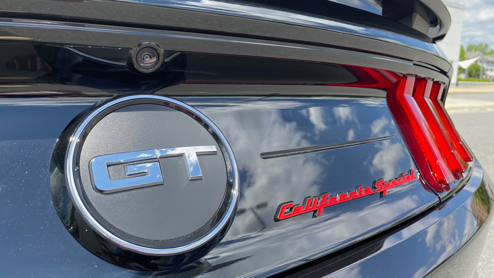Used 2020 Ford MUSTANG GT PREMIUM / CALIFORNIA SPECIAL / 5.0L V8 / 6-SPD MAN for sale Sold at Formula Imports in Charlotte NC 28227 30