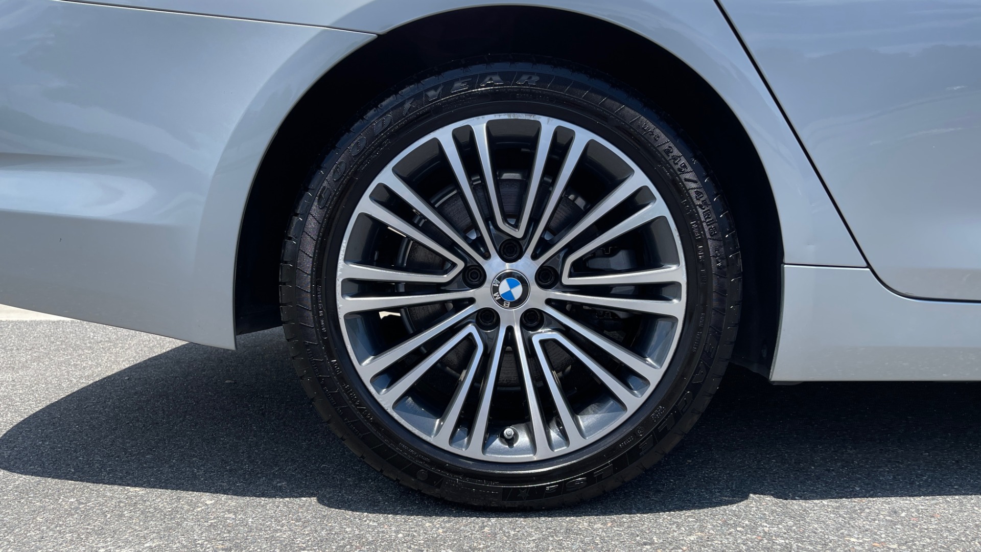 Used 2017 BMW 5-SERIES 530I / NAV / DRVR ASST / SUNROOF / HUD / REARVIEW for sale Sold at Formula Imports in Charlotte NC 28227 80