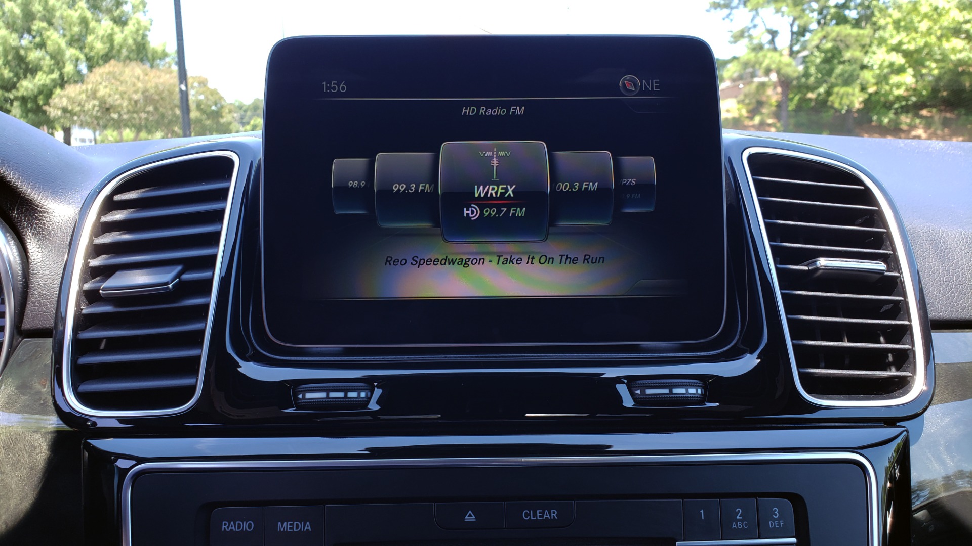 Used 2018 Mercedes-Benz GLE 350 4MATIC PREMIUM / NAV / AMG LINE INT / H/K SND / SUNROOF / REARVIEW for sale Sold at Formula Imports in Charlotte NC 28227 46