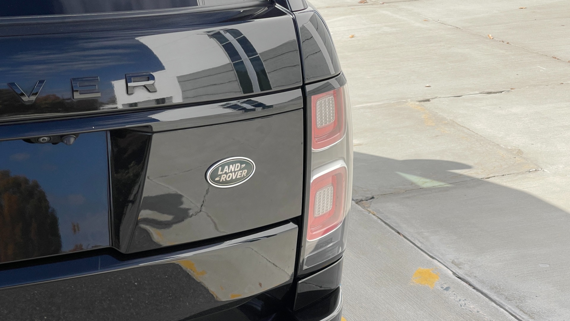 Used 2018 Land Rover Range Rover for sale Sold at Formula Imports in Charlotte NC 28227 11