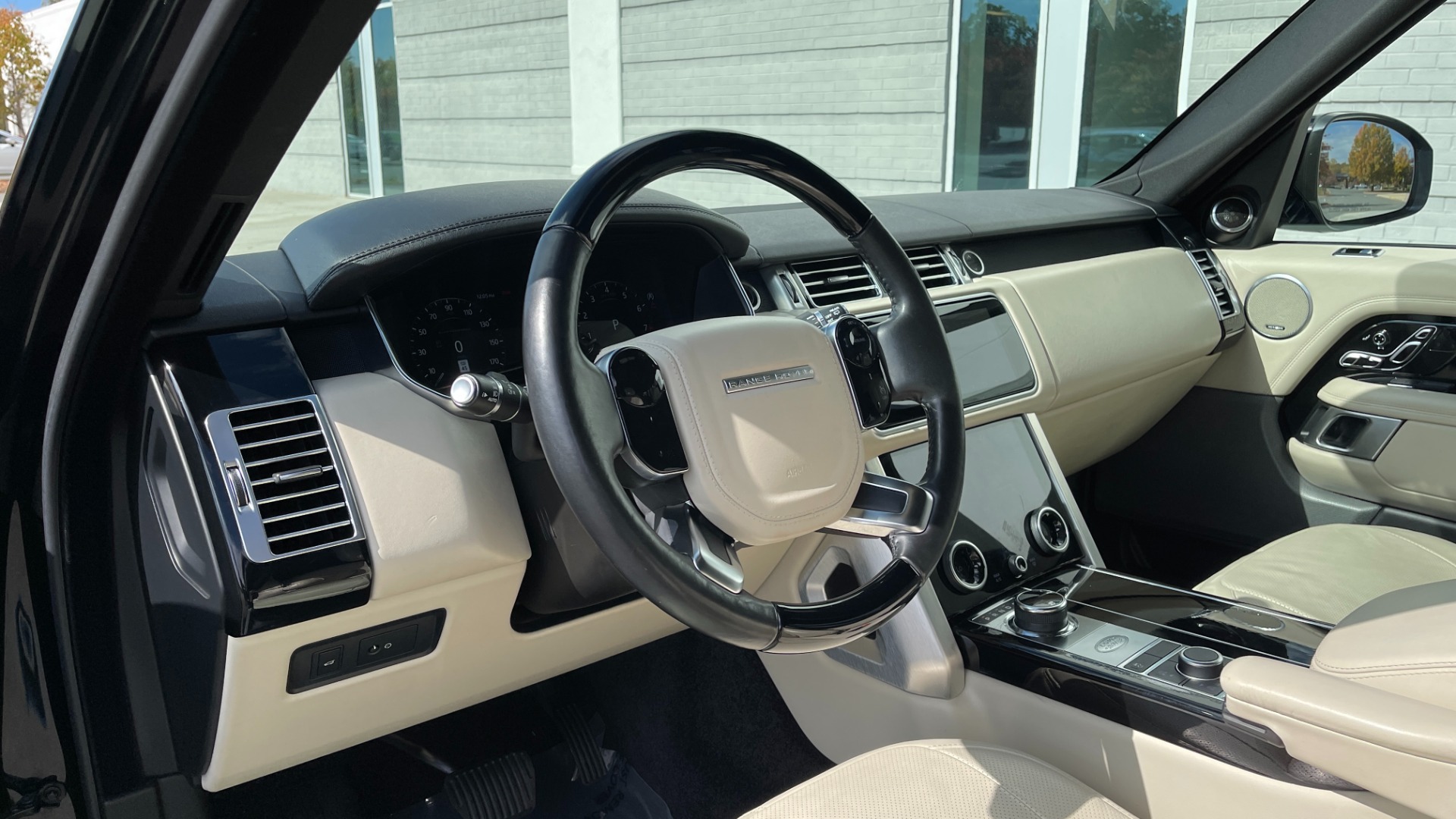 Used 2018 Land Rover Range Rover for sale Sold at Formula Imports in Charlotte NC 28227 12