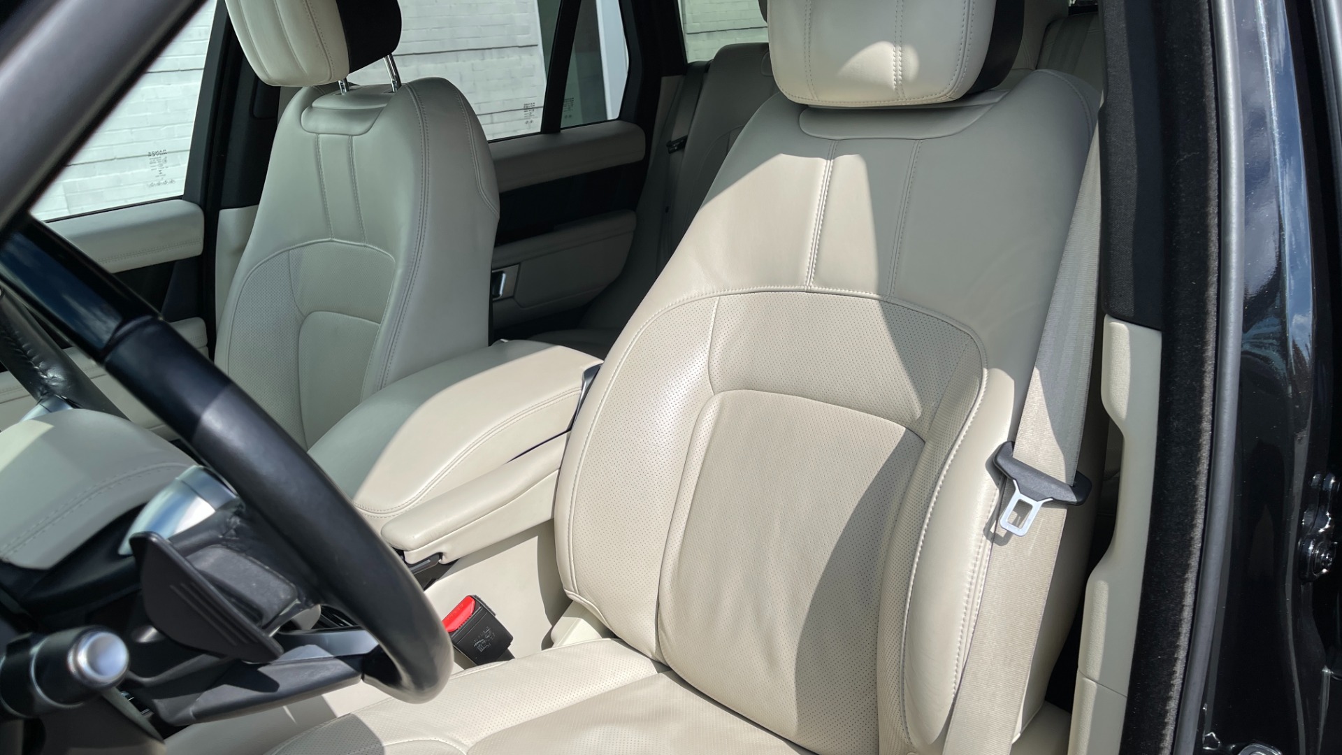 Used 2018 Land Rover Range Rover for sale Sold at Formula Imports in Charlotte NC 28227 14