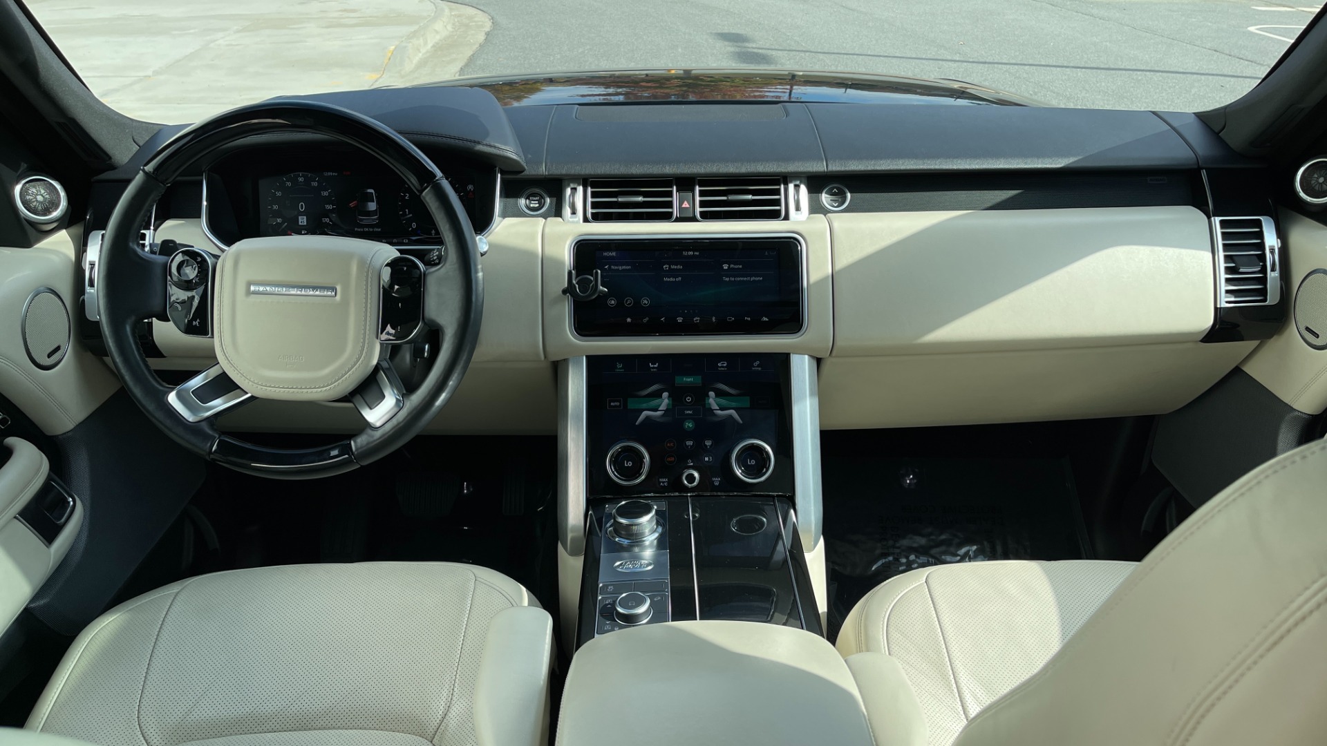 Used 2018 Land Rover Range Rover for sale Sold at Formula Imports in Charlotte NC 28227 19