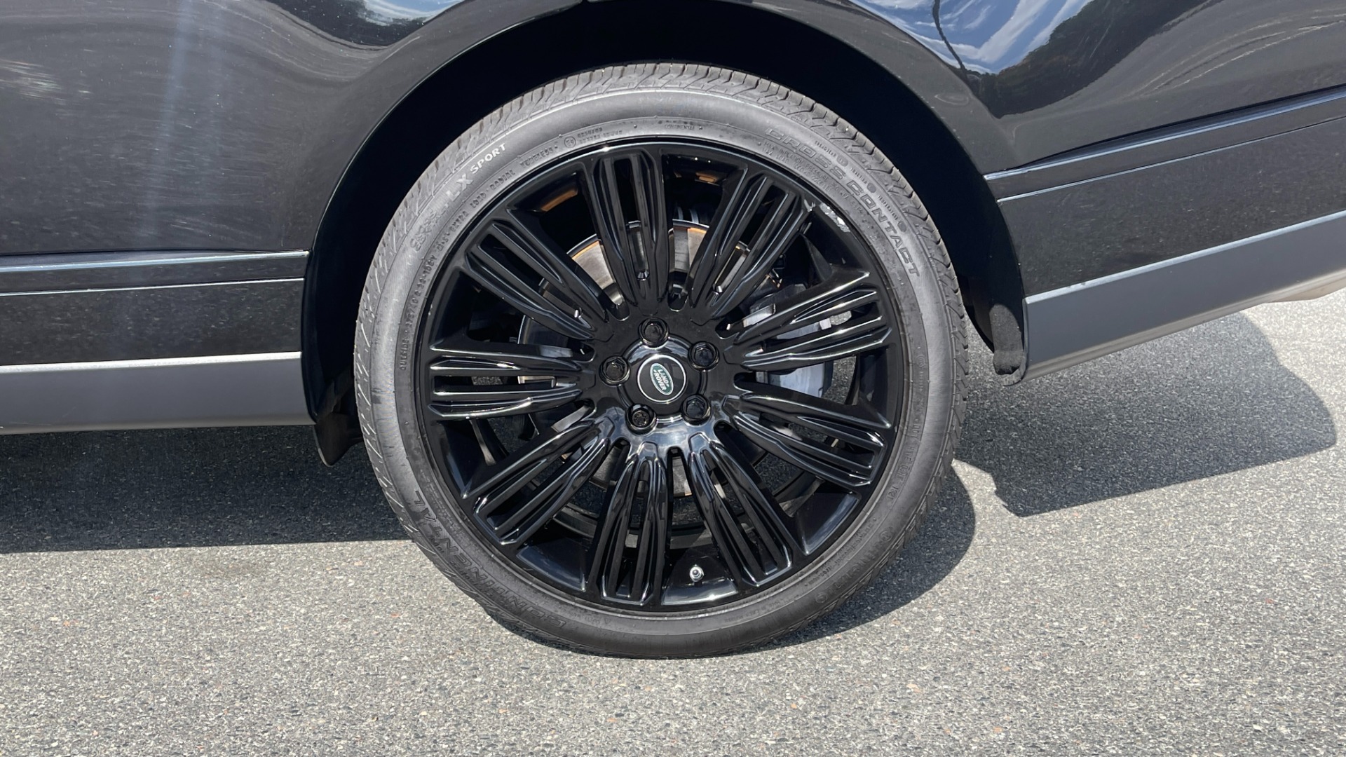 Used 2018 Land Rover Range Rover for sale Sold at Formula Imports in Charlotte NC 28227 43