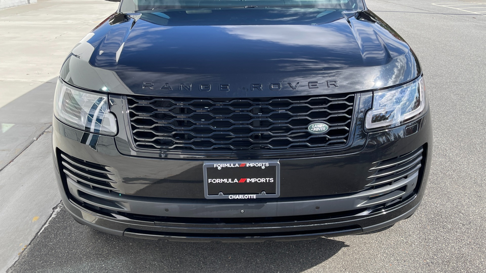 Used 2018 Land Rover Range Rover for sale Sold at Formula Imports in Charlotte NC 28227 5