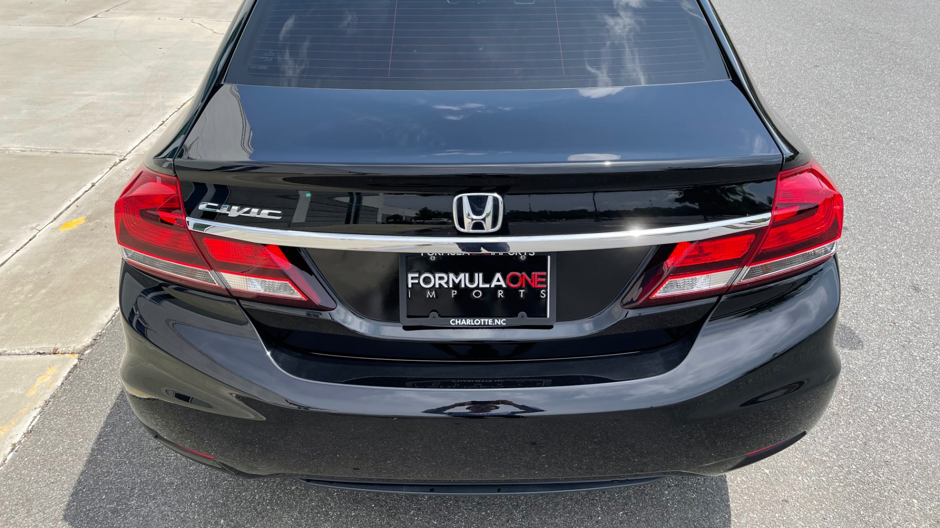 Used 2013 Honda CIVIC SEDAN LX / 5-SPD AUTO / 1.8L 4-CYL / BLUETOOTH / AIR CONDITIONING for sale Sold at Formula Imports in Charlotte NC 28227 11